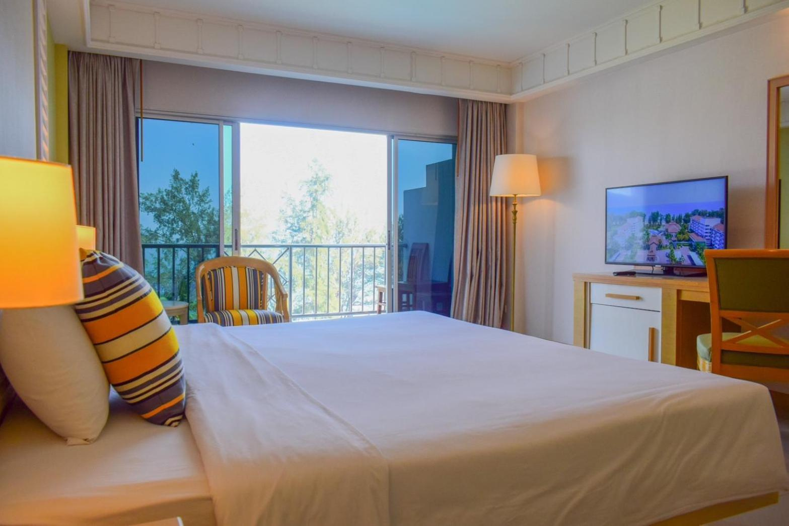 Photo - Seapine Beach Golf and Resort Hua Hin