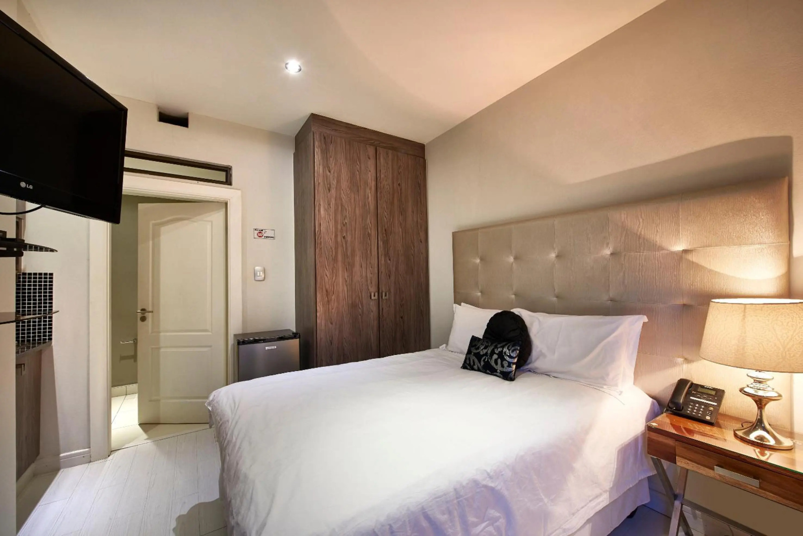 Foto - Dynasty Forest Sandown Accommodation
