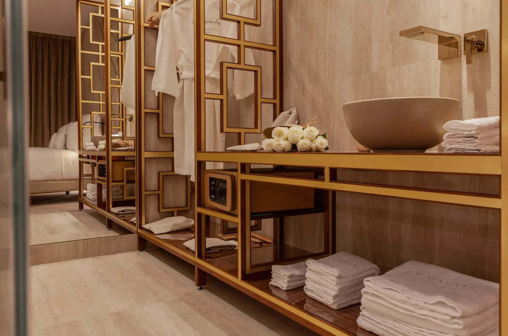 Photo - Wine & Books Lisboa Hotel