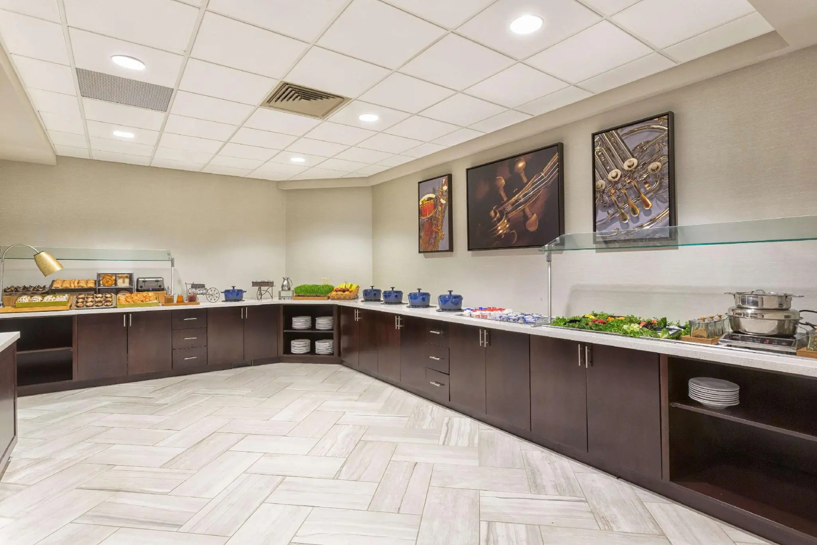 Photo - DoubleTree Suites by Hilton Nashville Airport