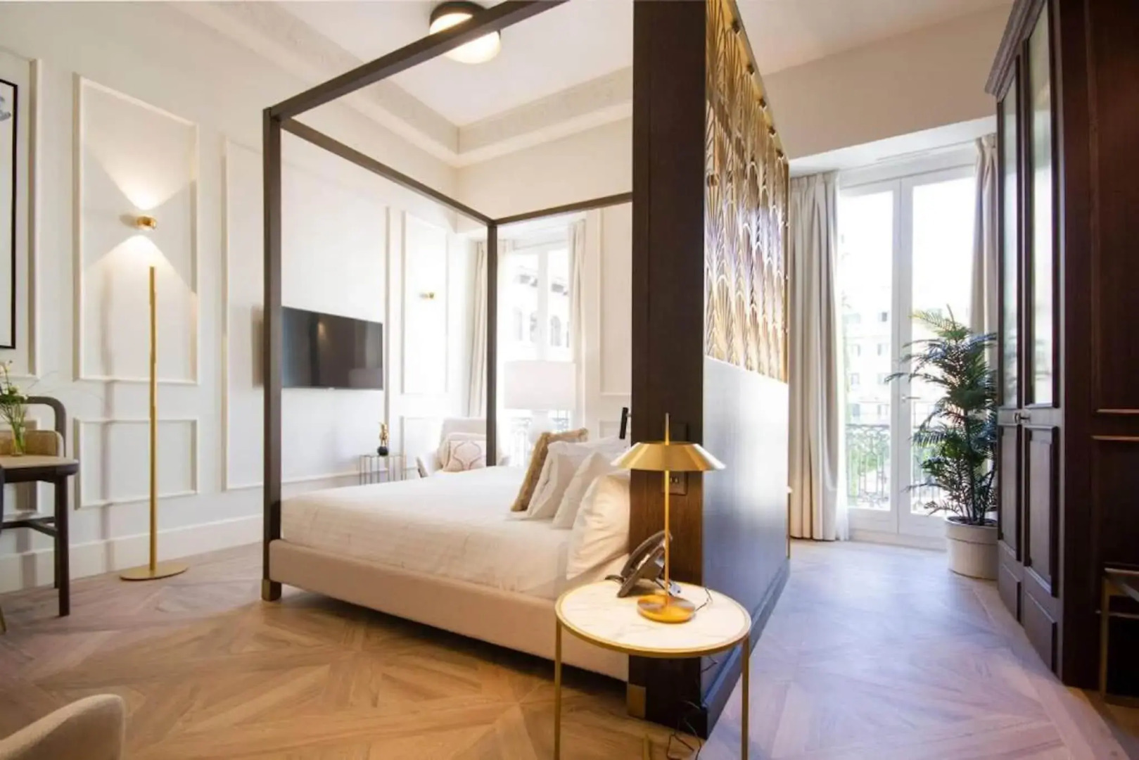 Photo - MYR Palacio Vallier