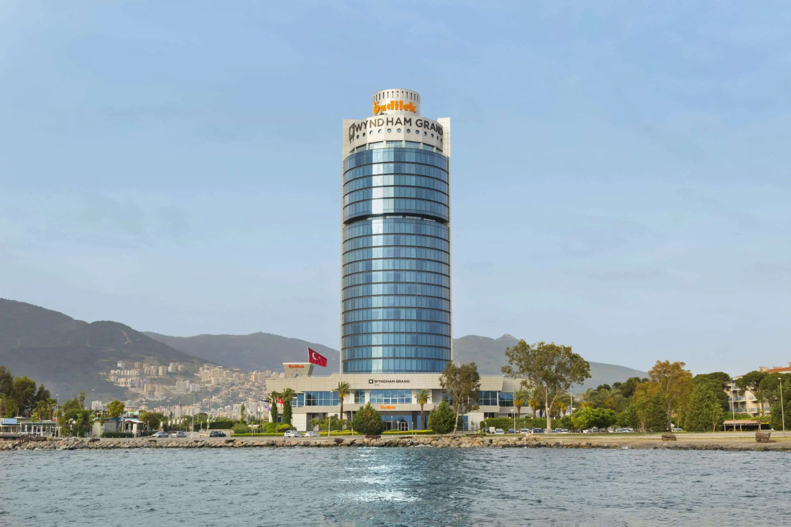 Photo - Wyndham Grand Izmir Ozdilek Thermal & Spa