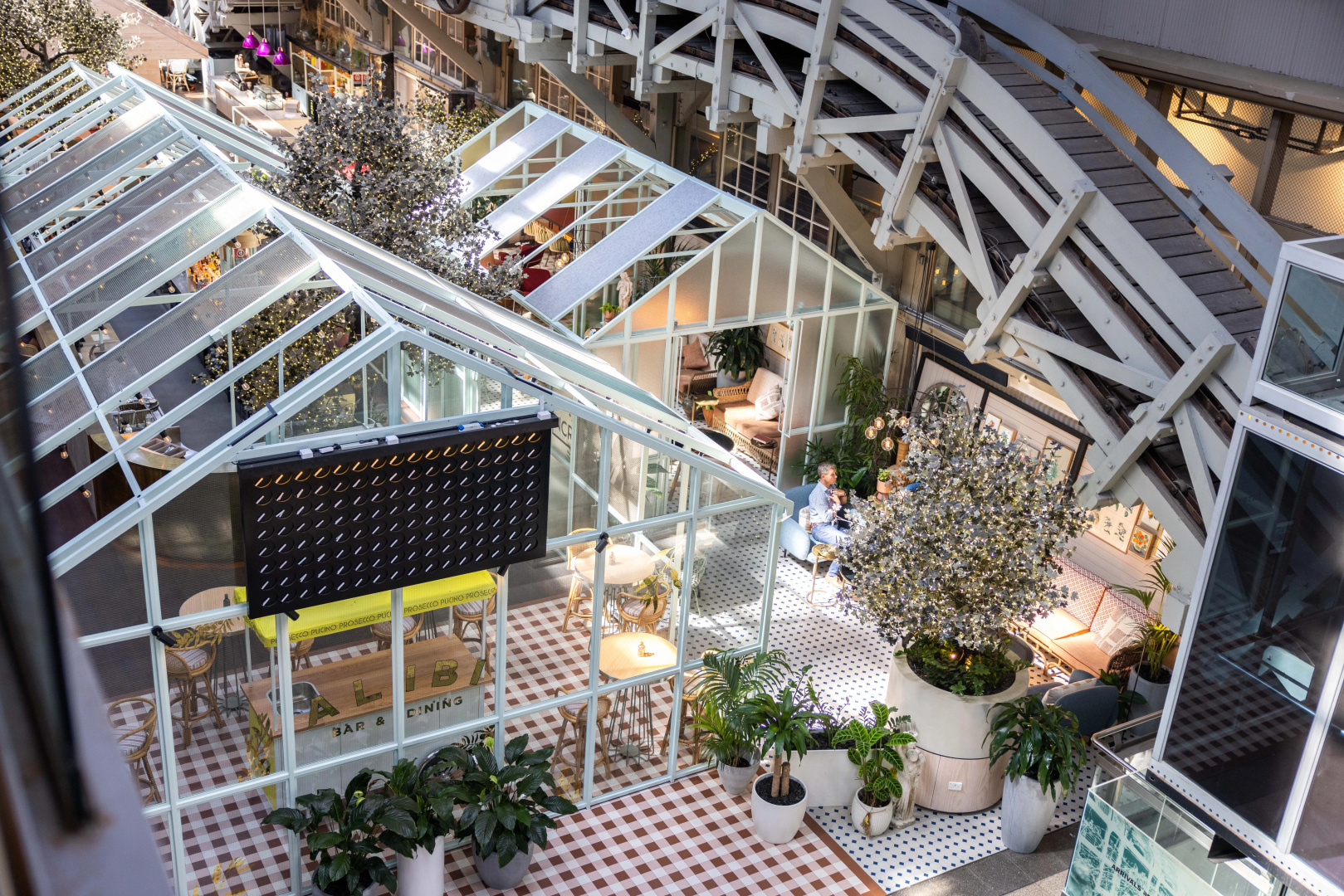 Photo - Ovolo Sydney Woolloomooloo, a Wyndham Hotel