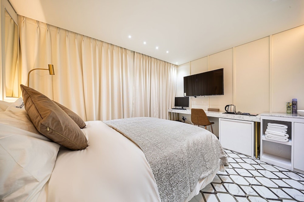 Photo - Olive Hotel