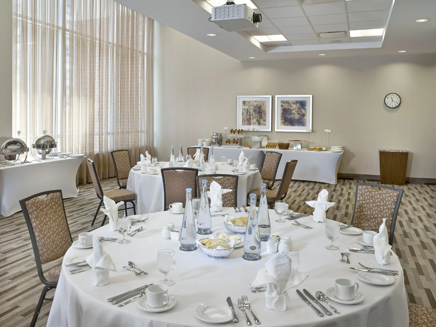 Photo - Hampton Inn by Hilton Halifax Downtown