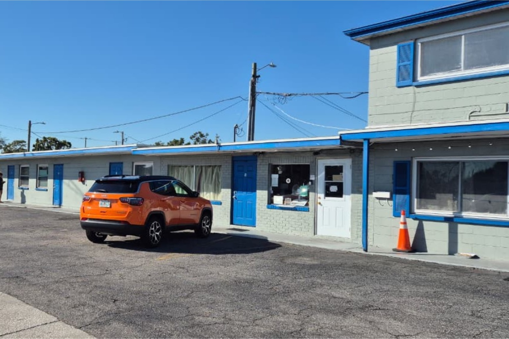 Photo - Base Motel By OYO South Tampa