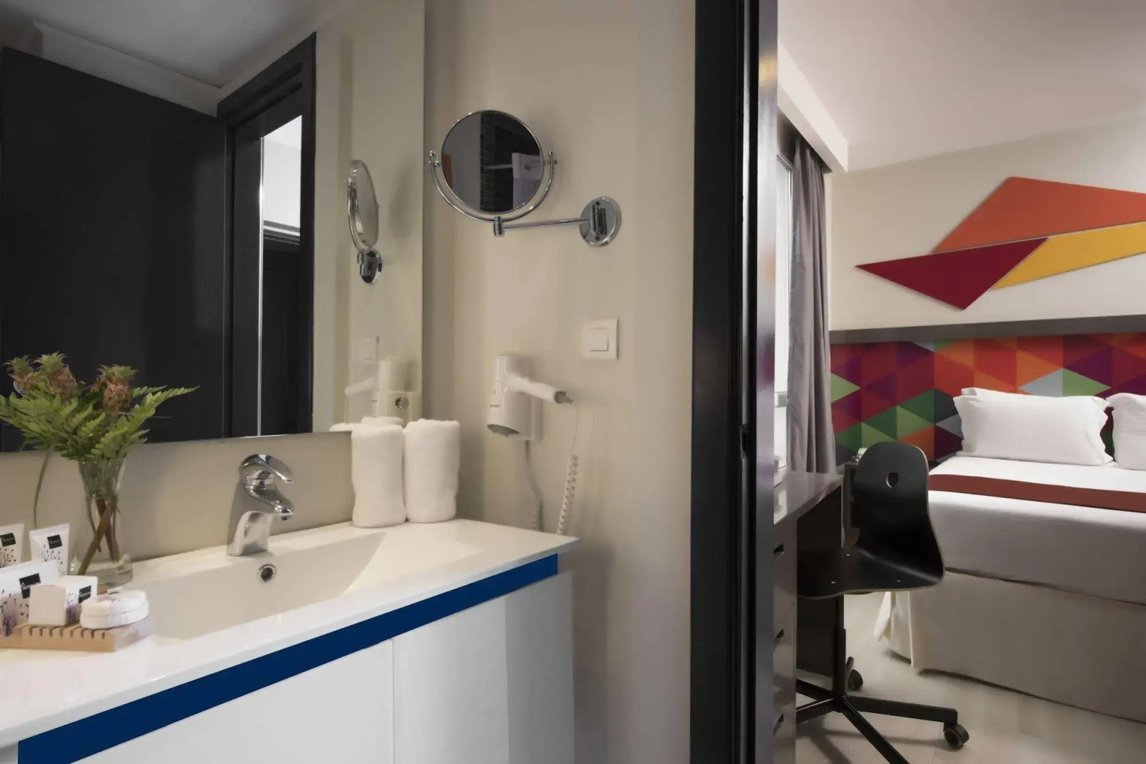 Photo - Novus Plaza Hodelpa