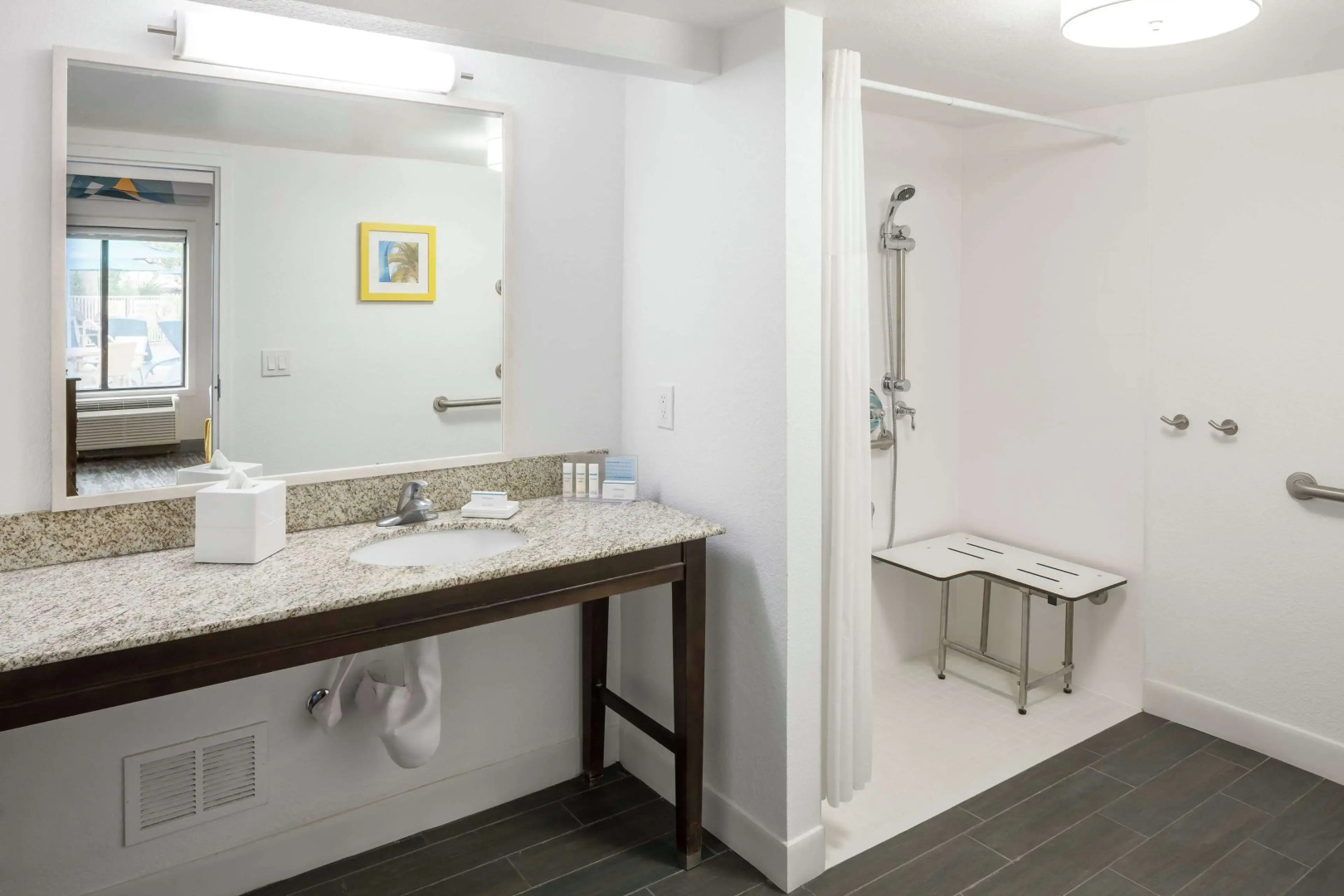 Photo - Hampton Inn & Suites Miami-Doral Dolphin Mall