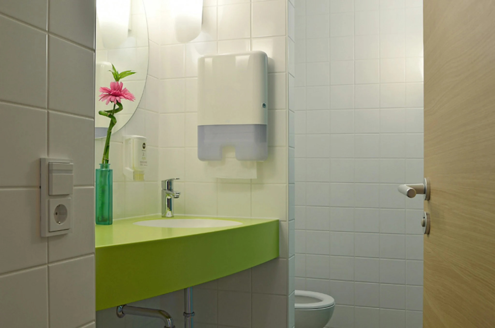 Foto - B&B HOTEL Wiesbaden-Hbf