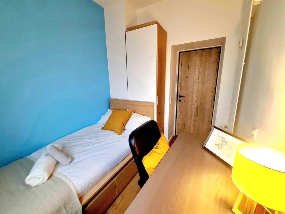 New 2 bedrooms Luxury Flat