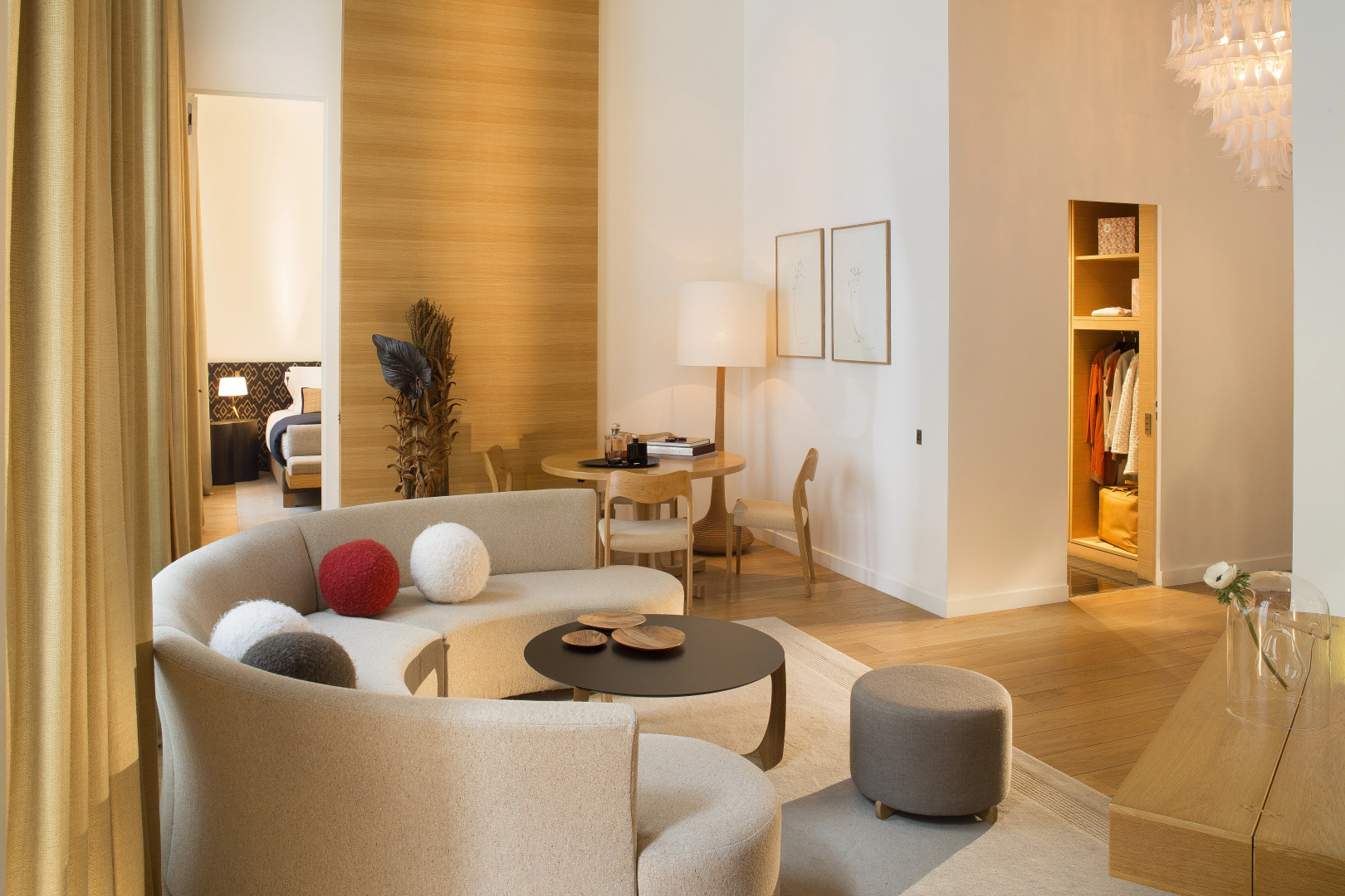 Photo - Hotel Marignan Champs-Elysées