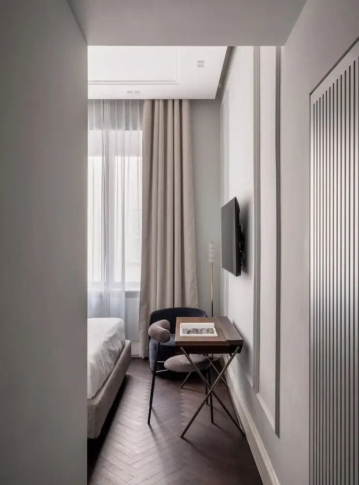 Foto - Golden House Vatican - Rienzo