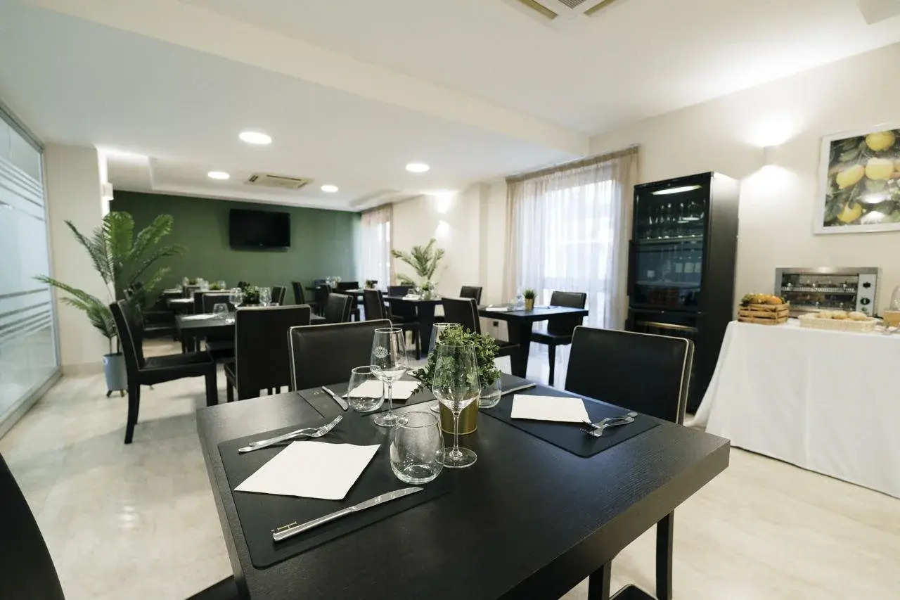 Photo - Hotel Premiere