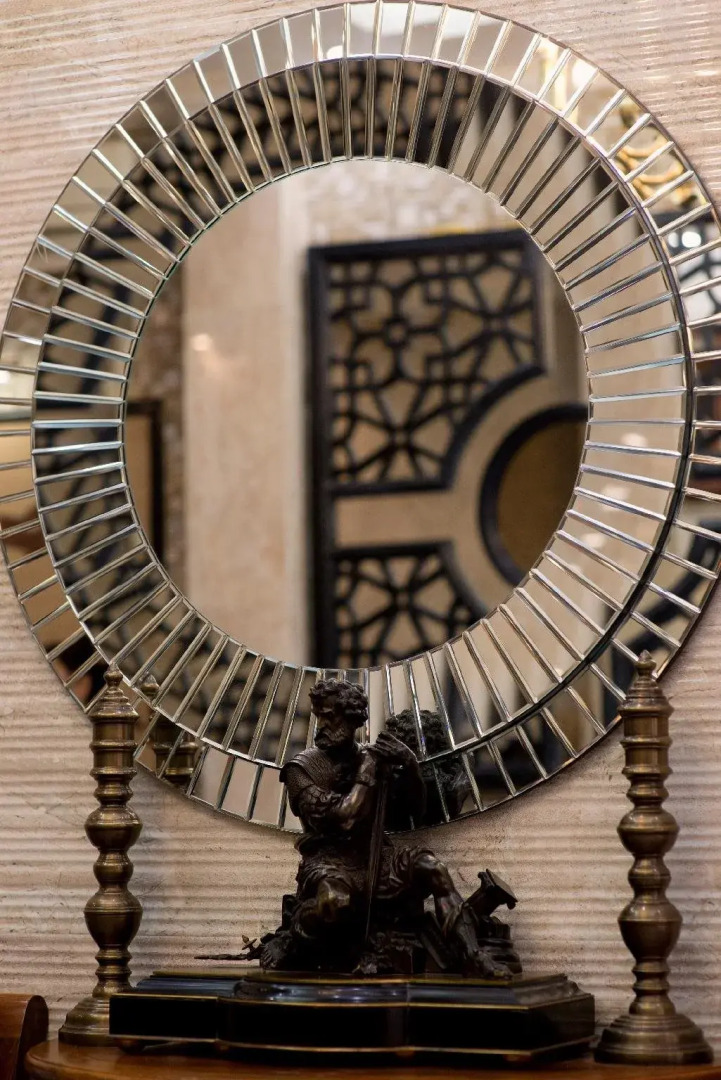 Photo - Prince II Hotel