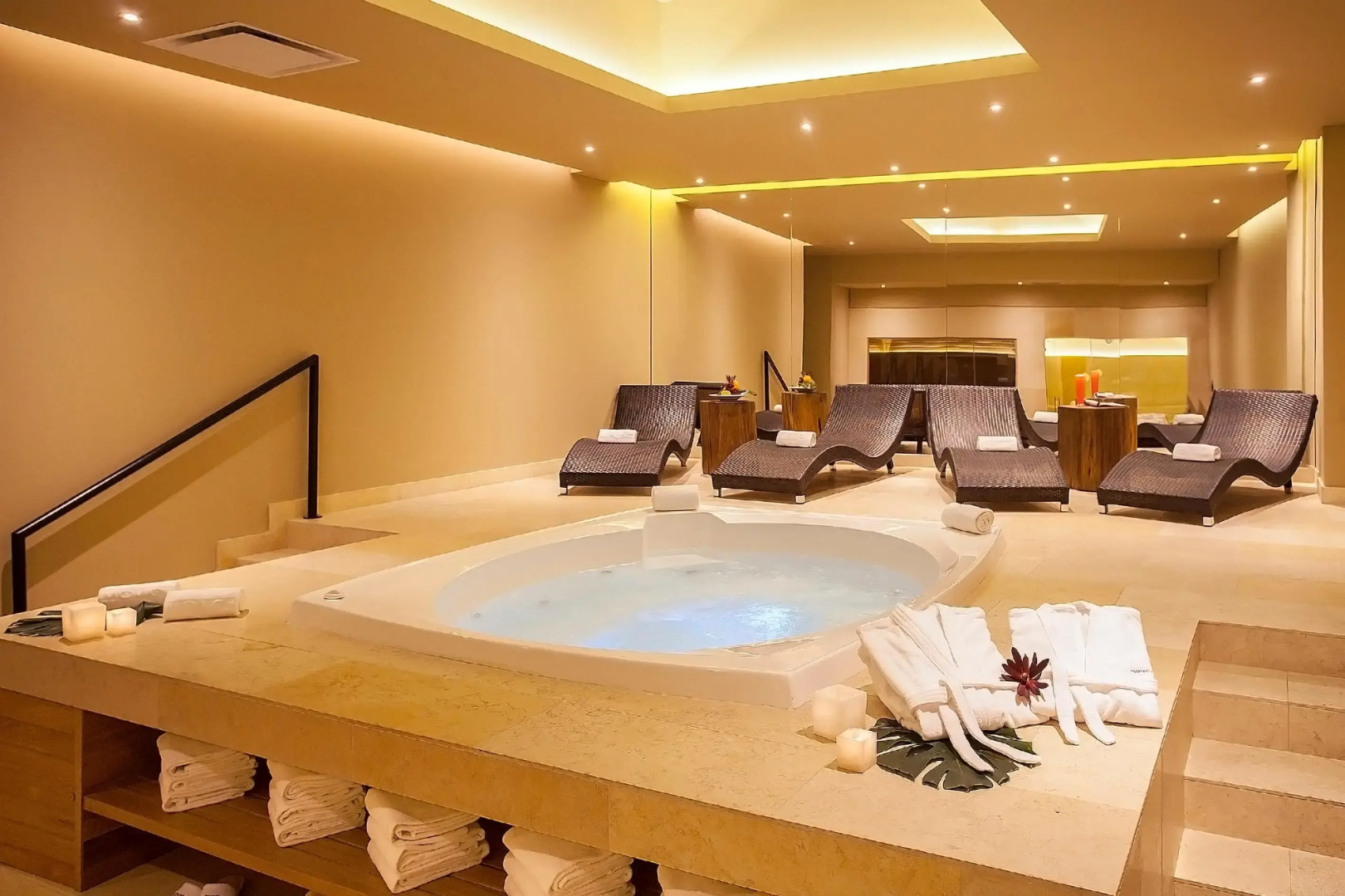 Foto - Movich Buró 26