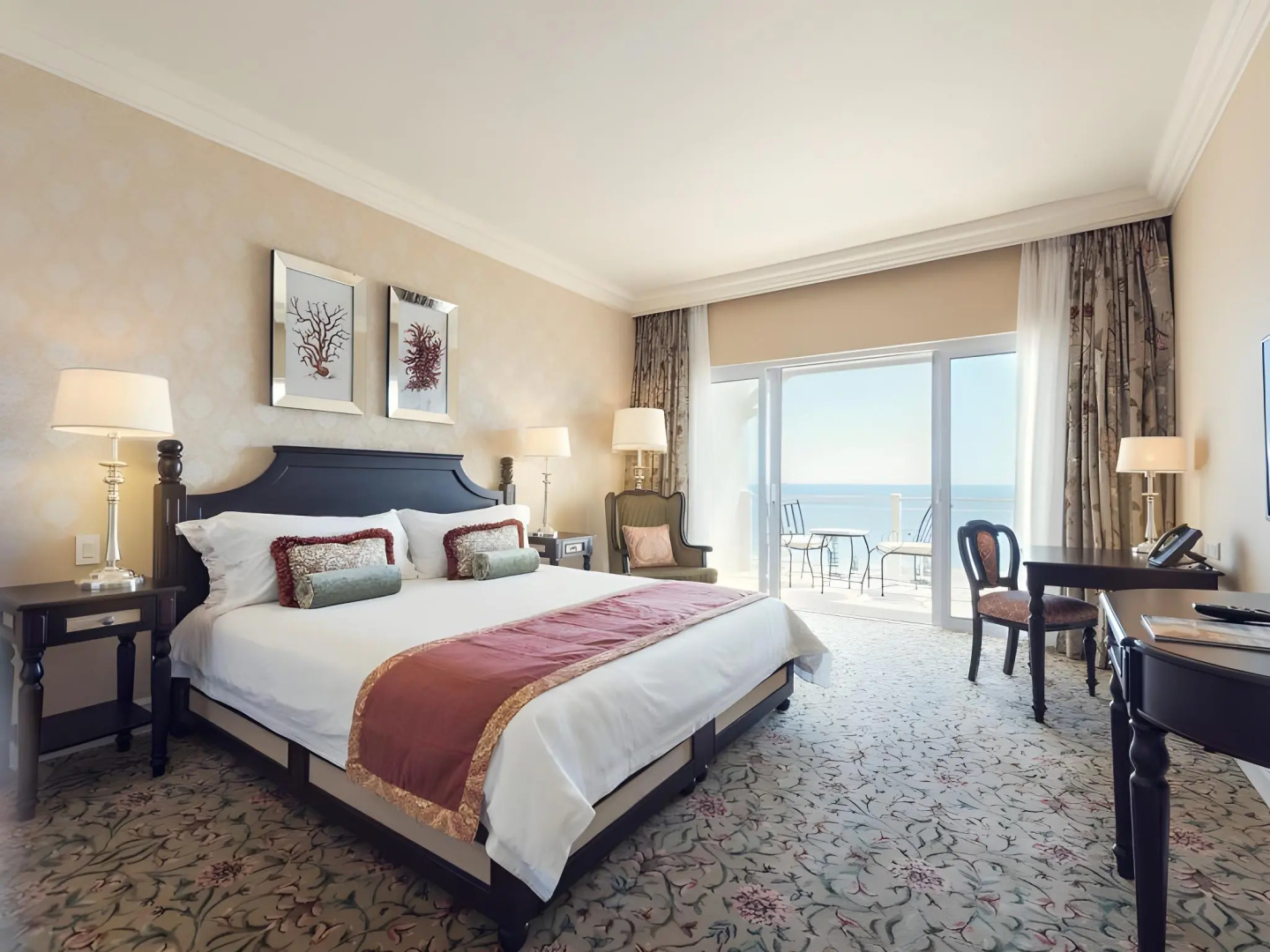 Photo - The Boardwalk Hotel