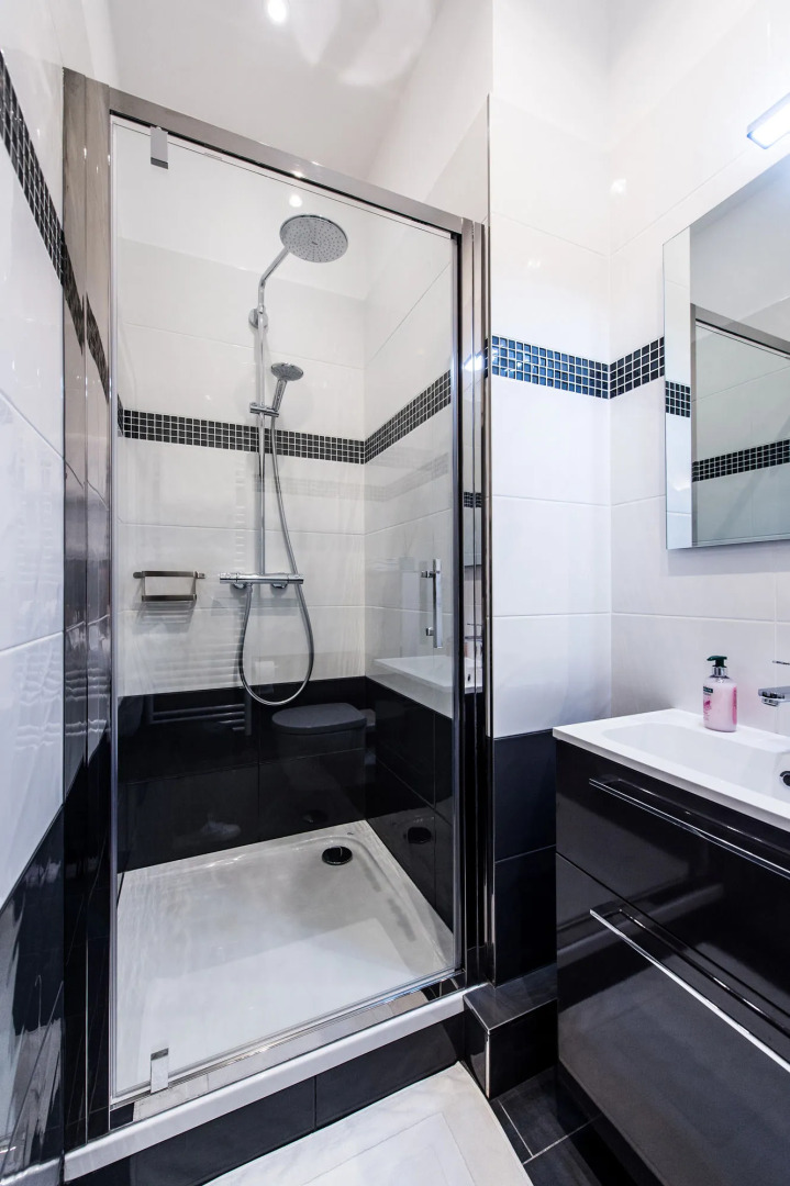 Photo - Paris Square