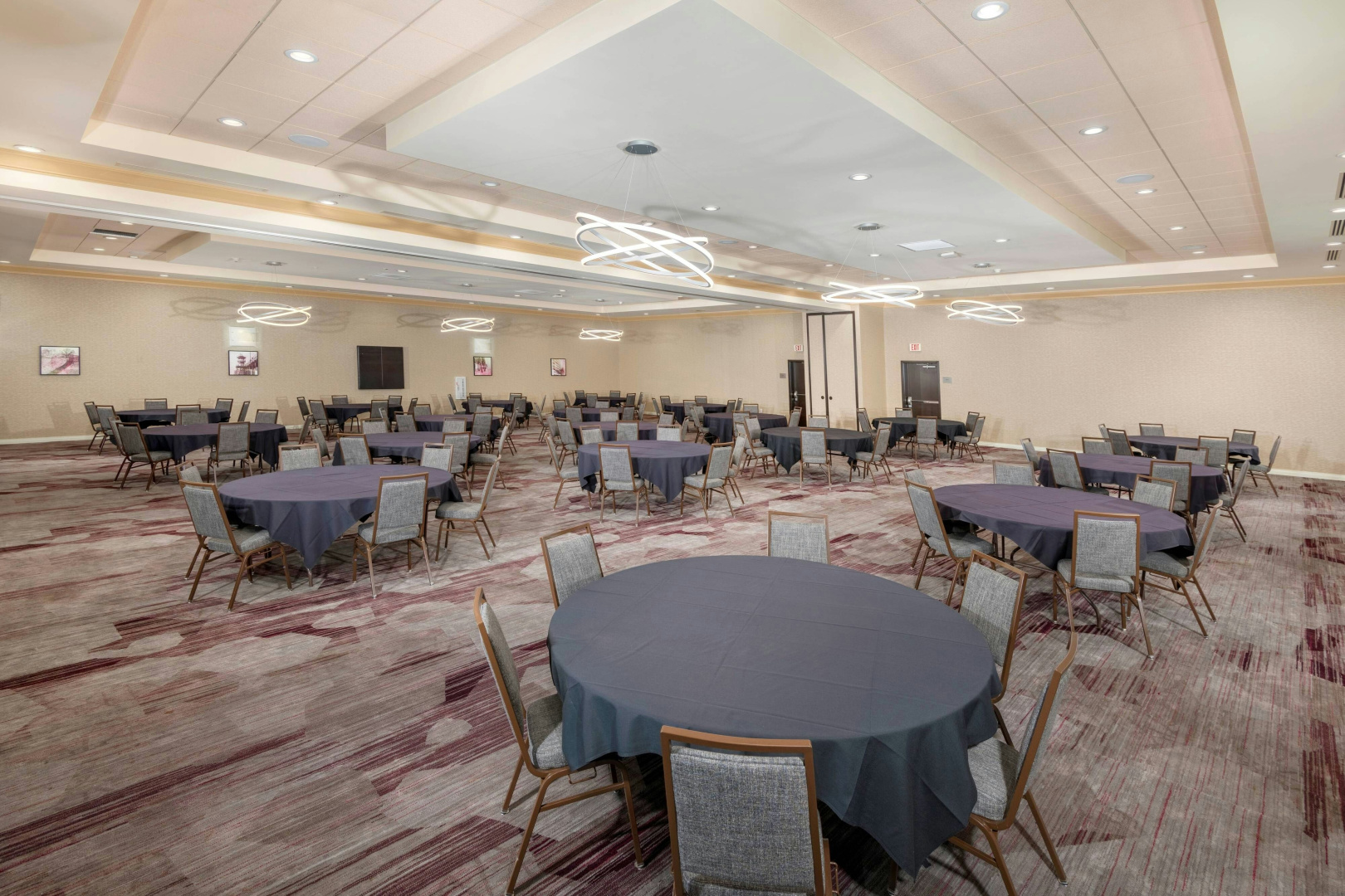 Photo - Courtyard by Marriott Santa Ana Orange County