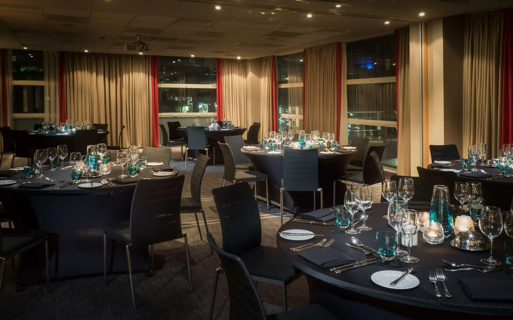 Photo - Hilton London Canary Wharf