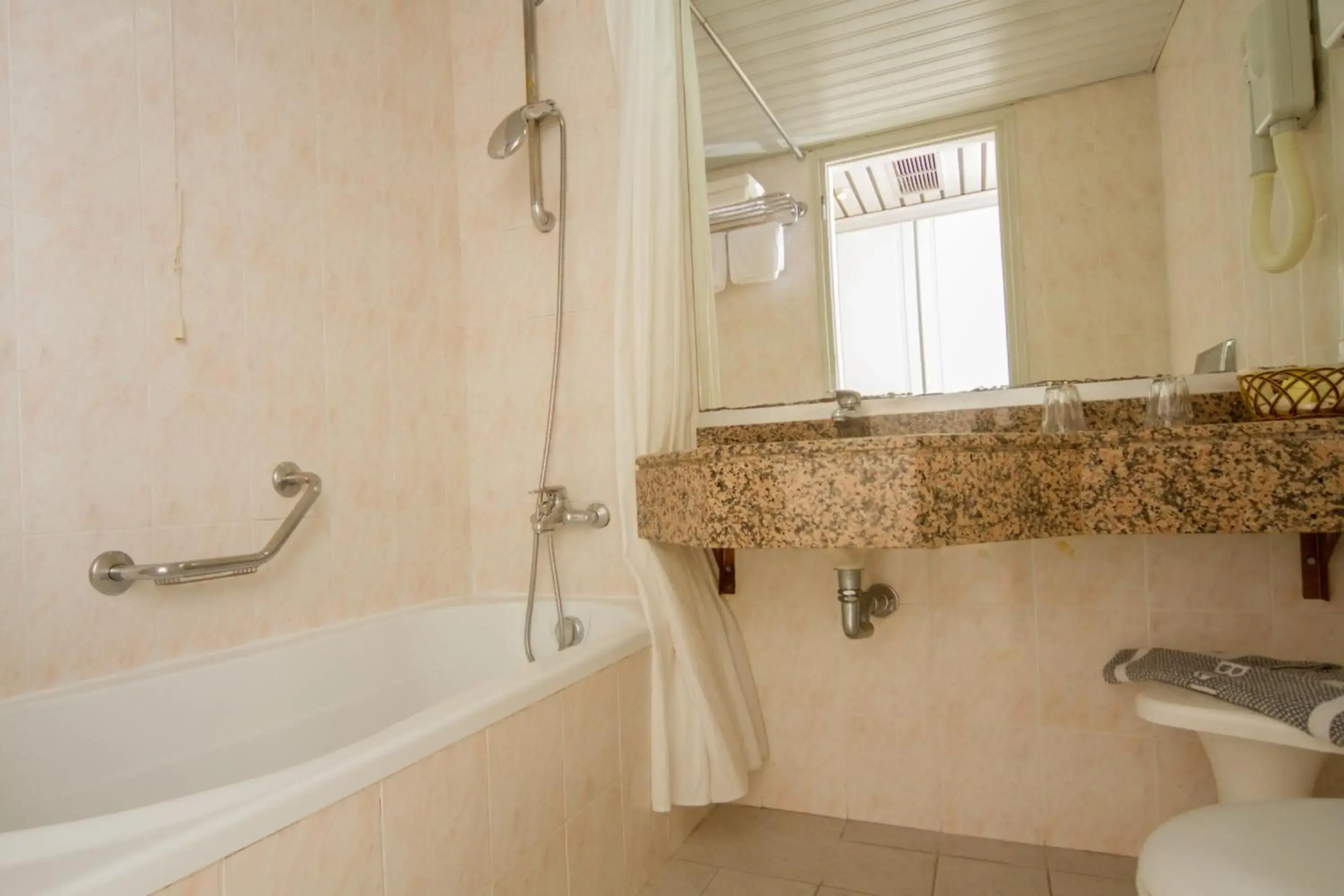 Foto - Belair Beach Hotel