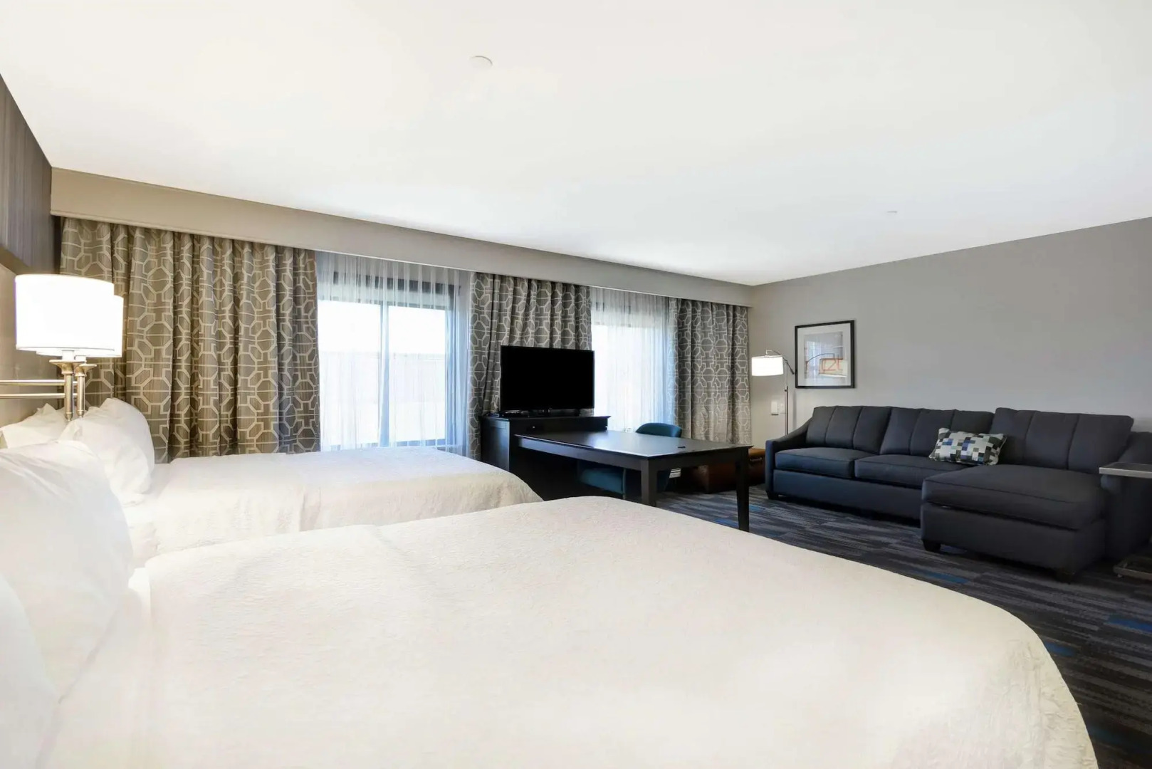 Photo - Hampton Inn & Suites Los Angeles Burbank Airport