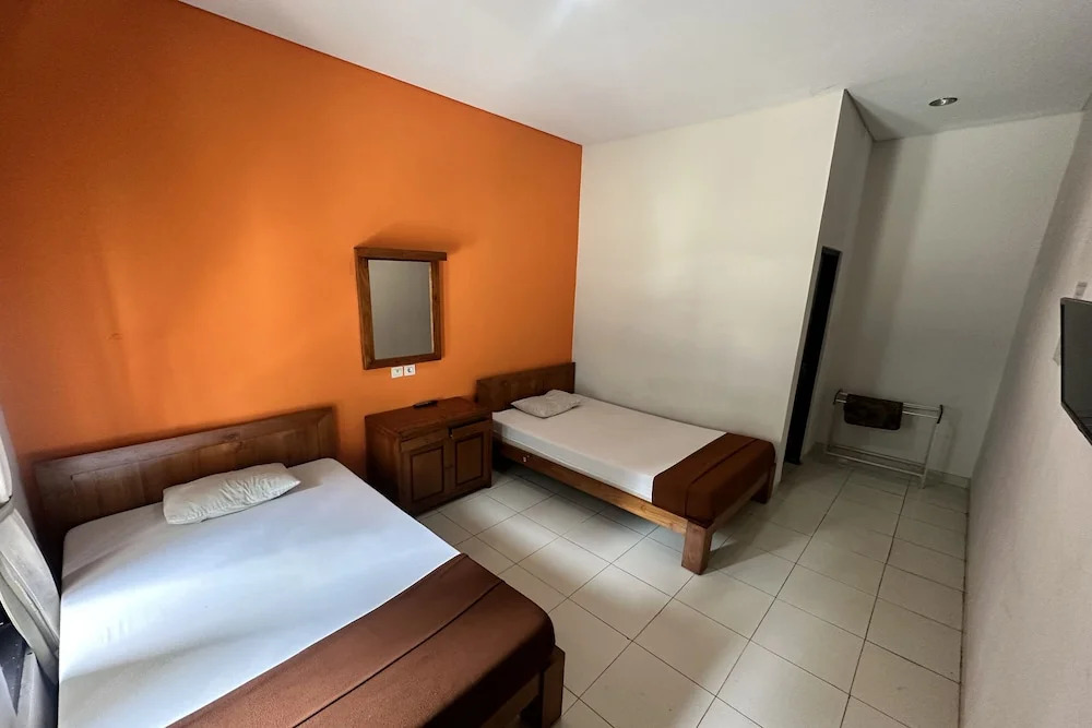 Photo - Hotel Warta Sari