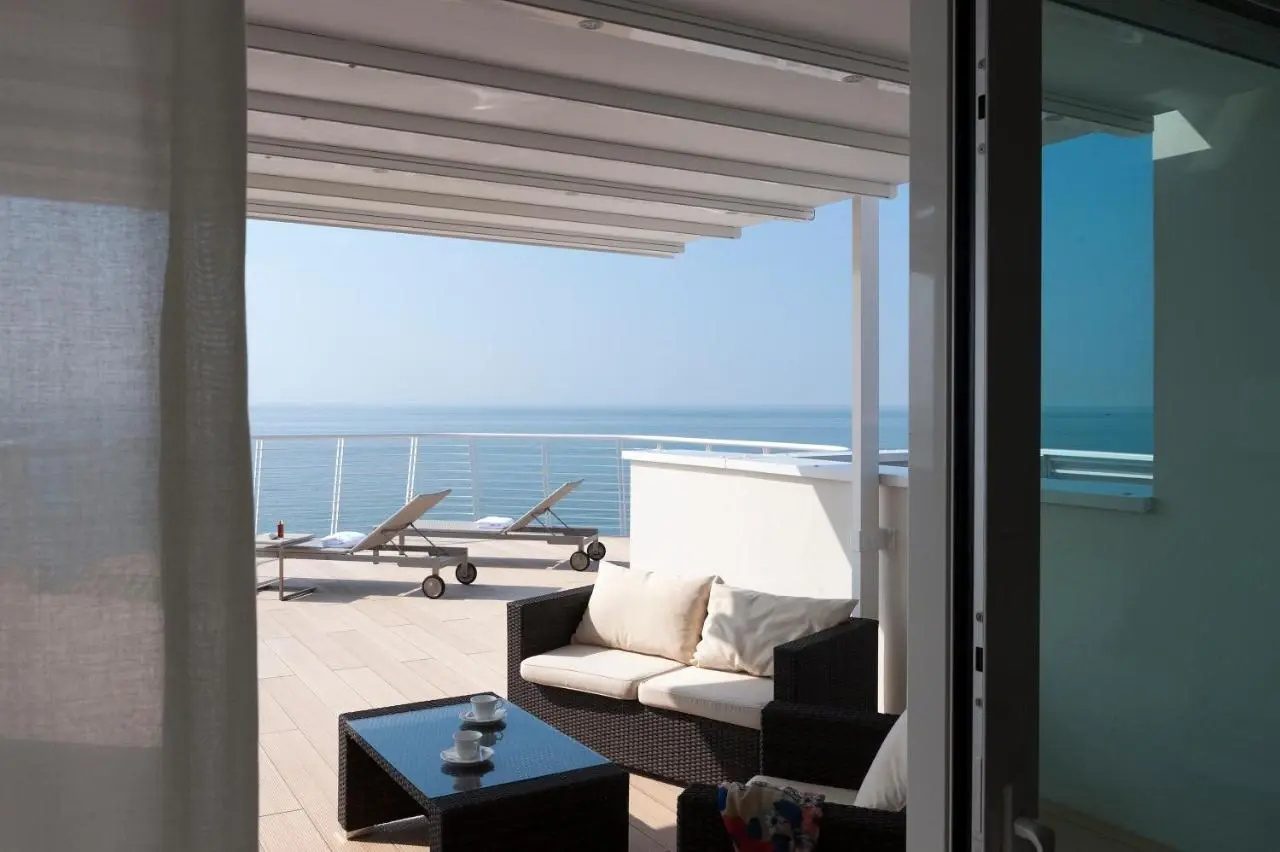 Photo - Hotel Le Soleil
