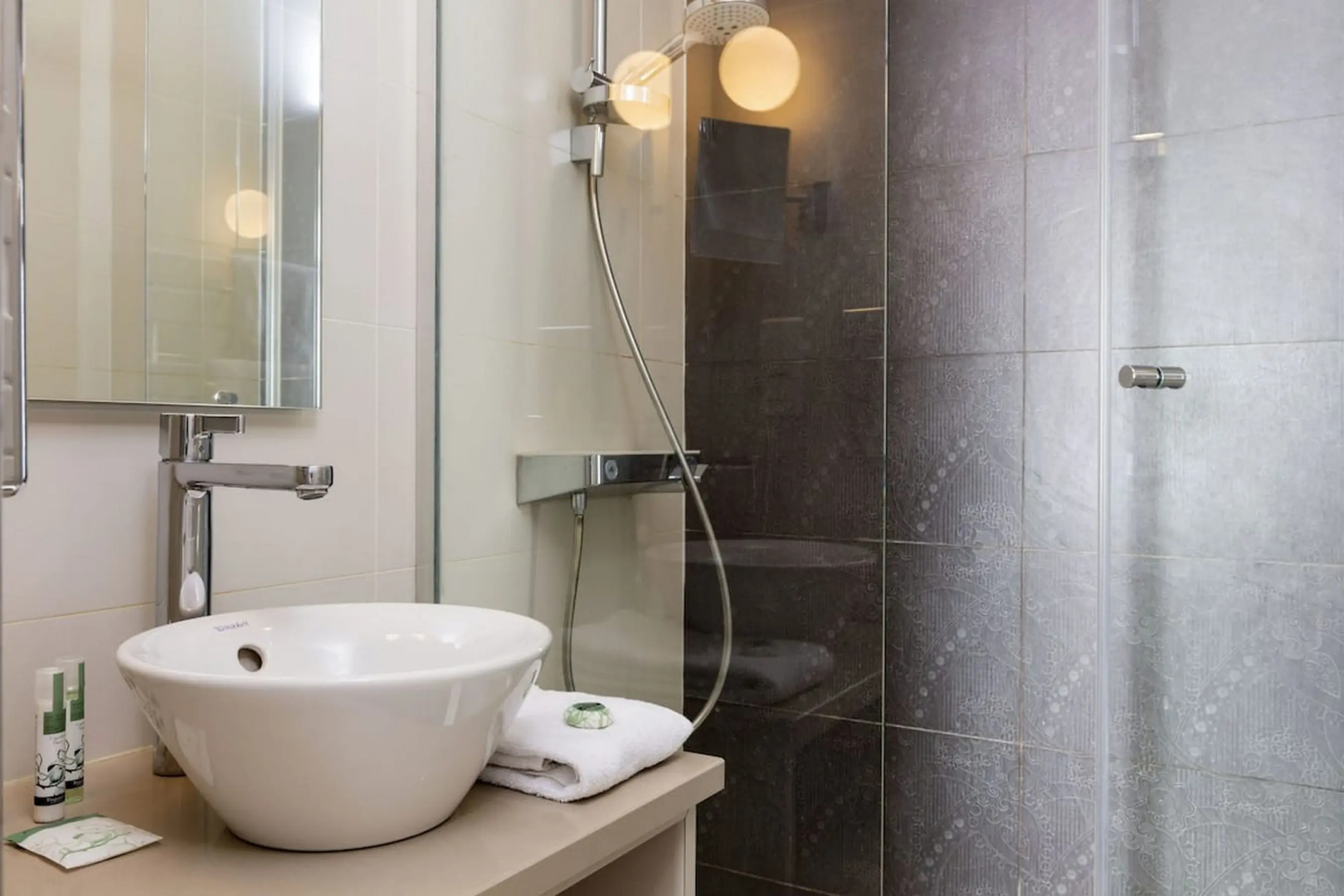 Photo - Hotel Yllen Eiffel