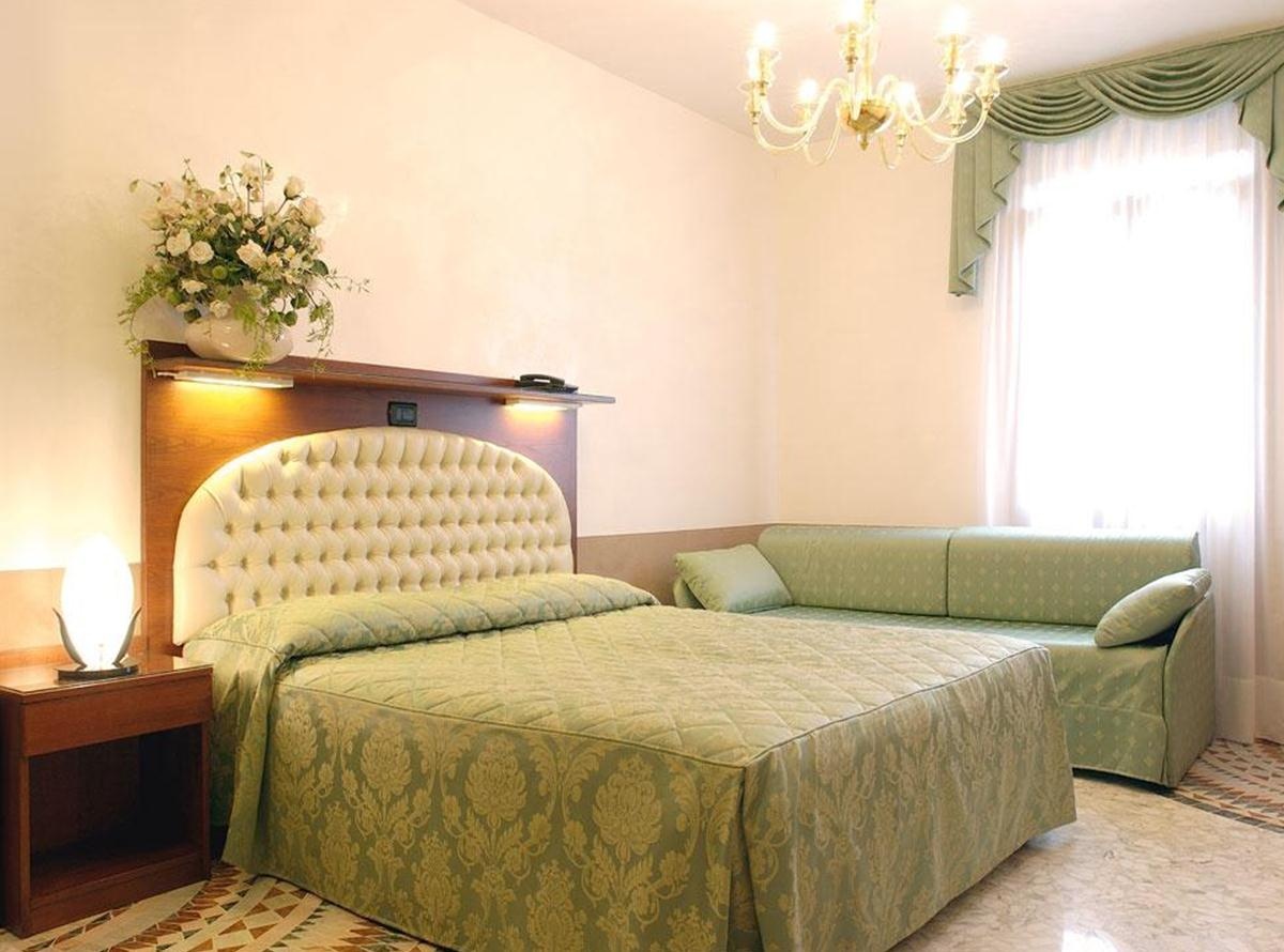 Photo - Hotel Atlantide