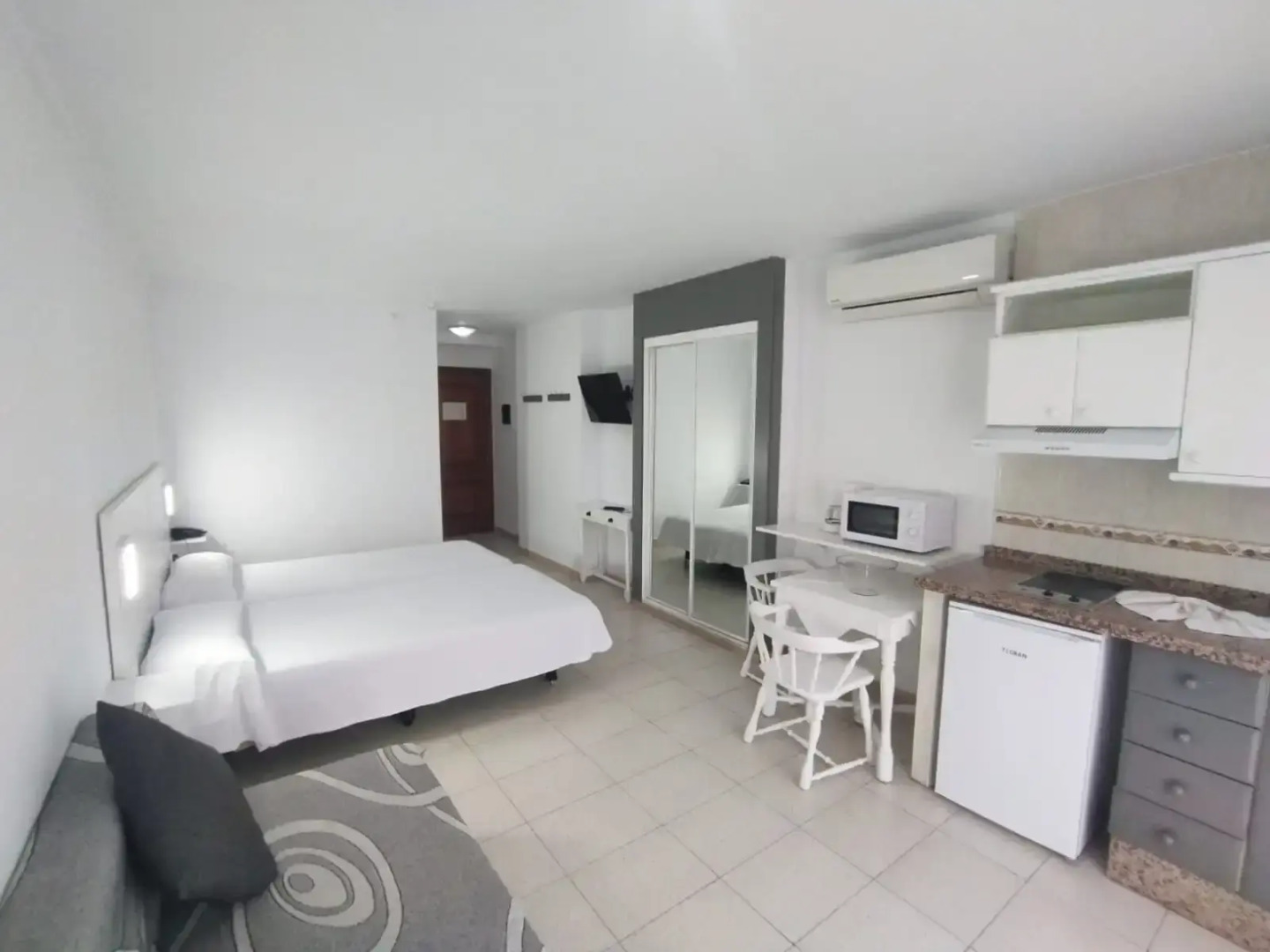 Foto - Apartamentos Pez Azul