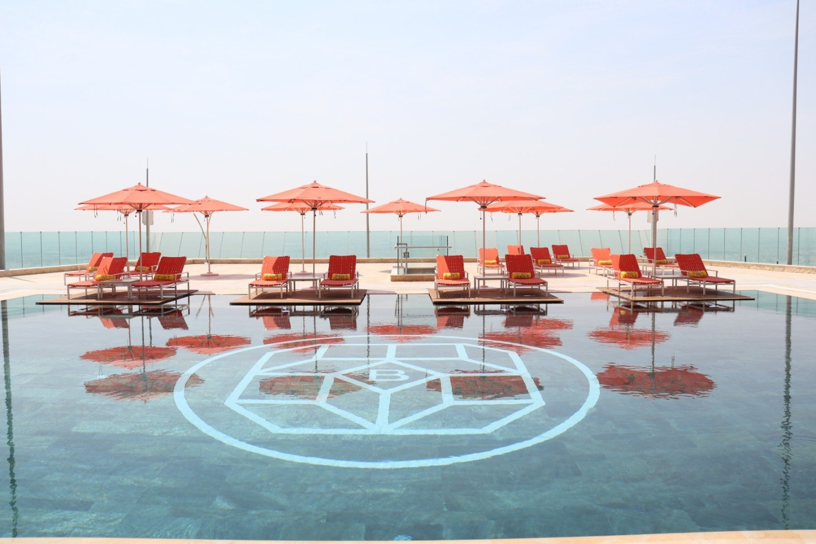 Photo - The Bentley Luxury Hotel and Suites
