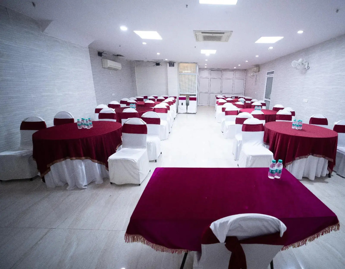 Photo - Hotel Kastor- Near Nehru Place