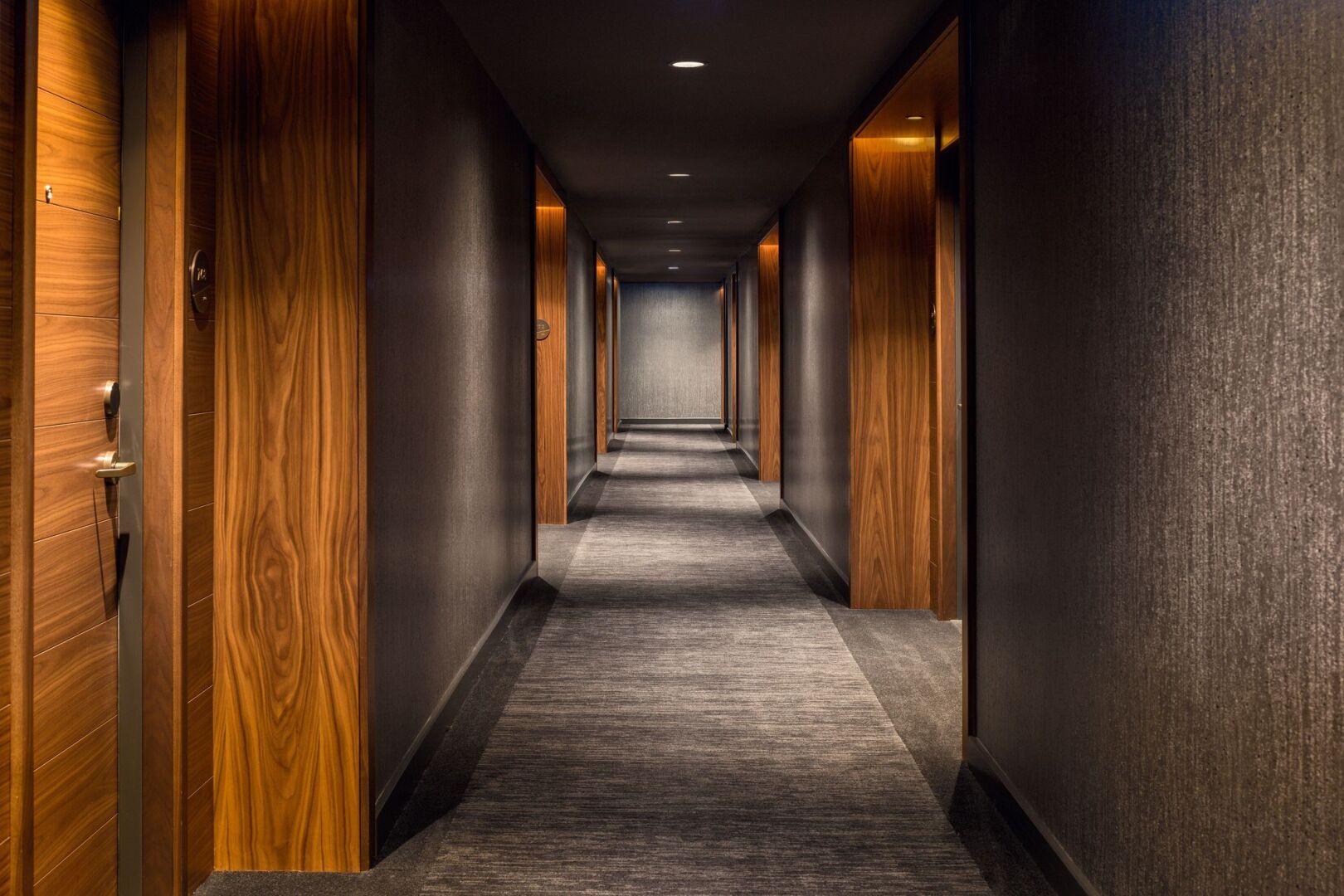 Photo - the DOUGLAS, Autograph Collection