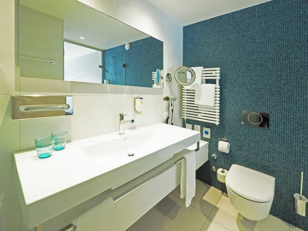 Foto - Hotel Holiday Thun