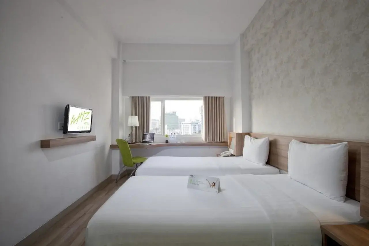 Photo - Whiz Hotel Cikini Jakarta