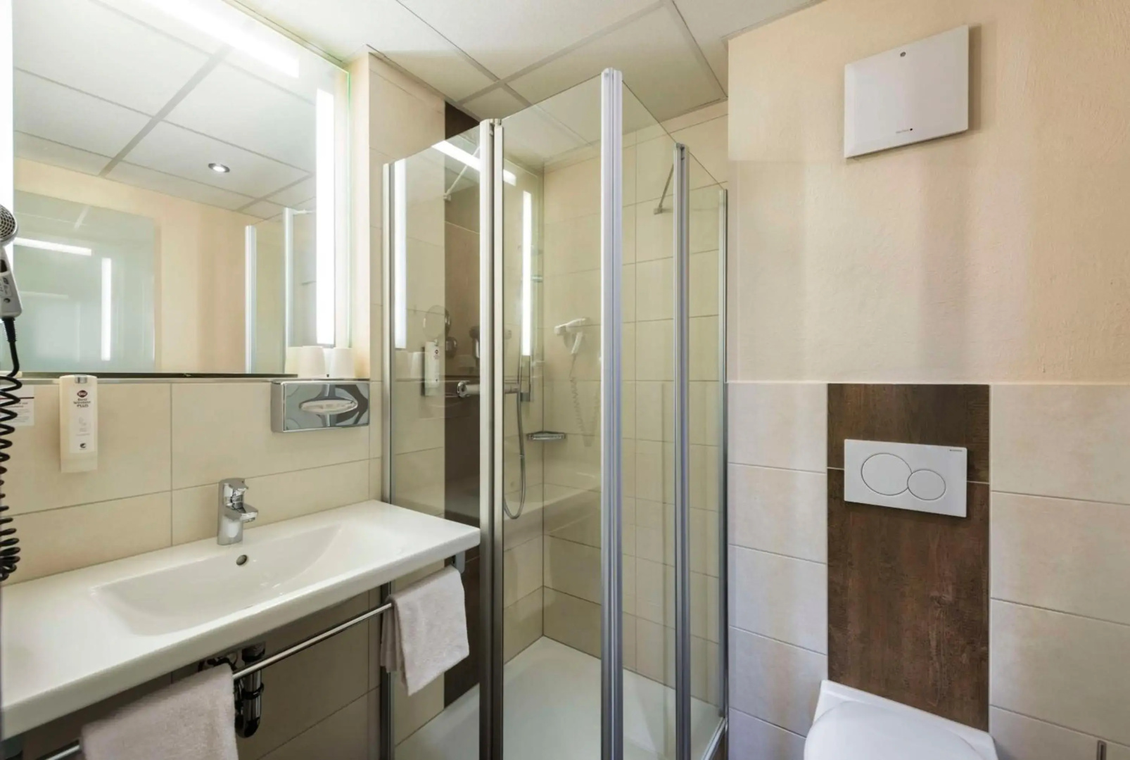 Foto - Courtyard by Marriott Berlin City Center