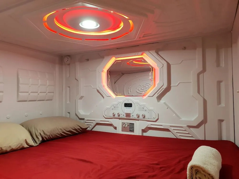 Photo - Abbotsford Private Rooms & Pods @ 15 Charles Homestay