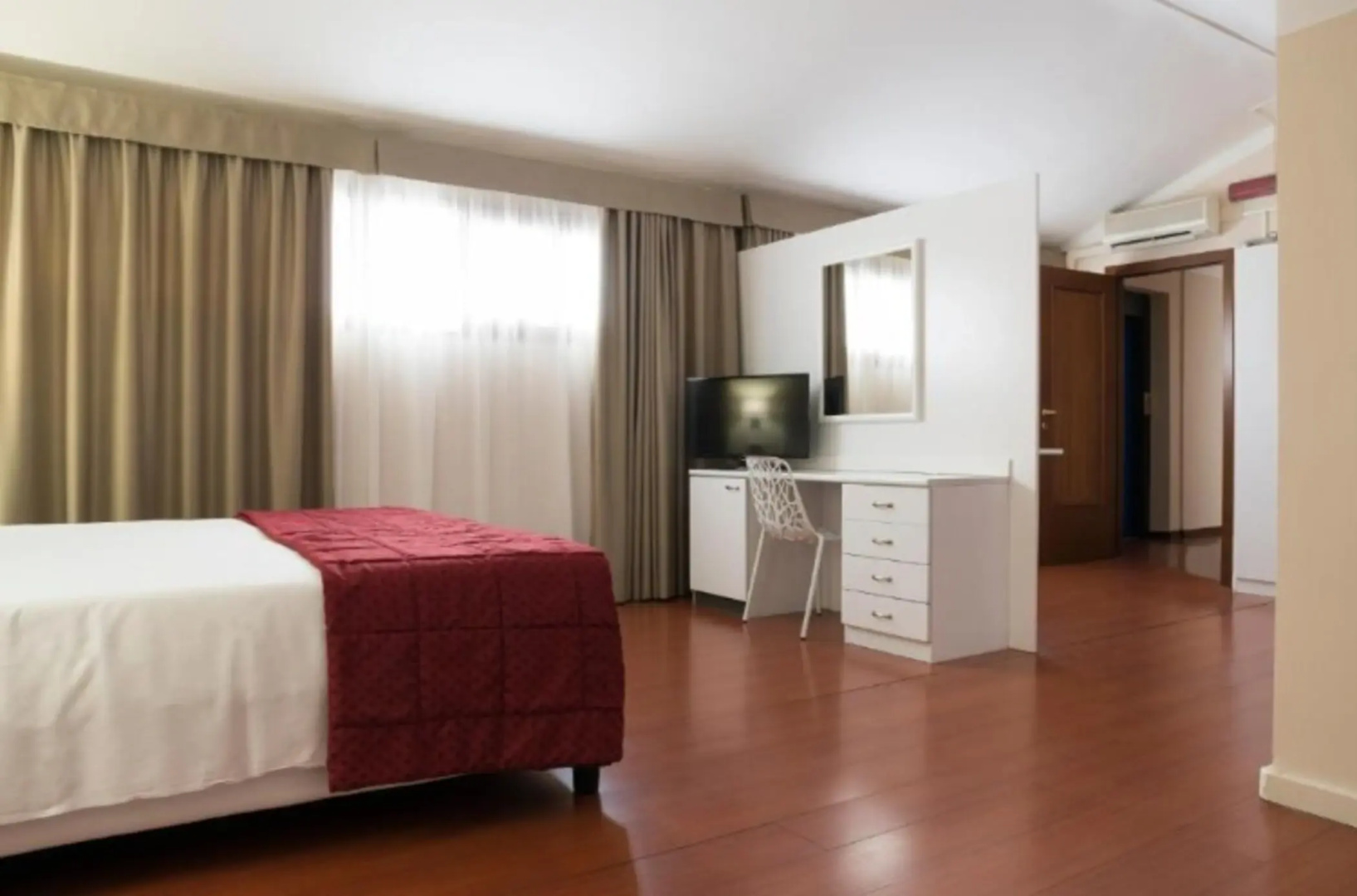Foto - Hotel Tourist