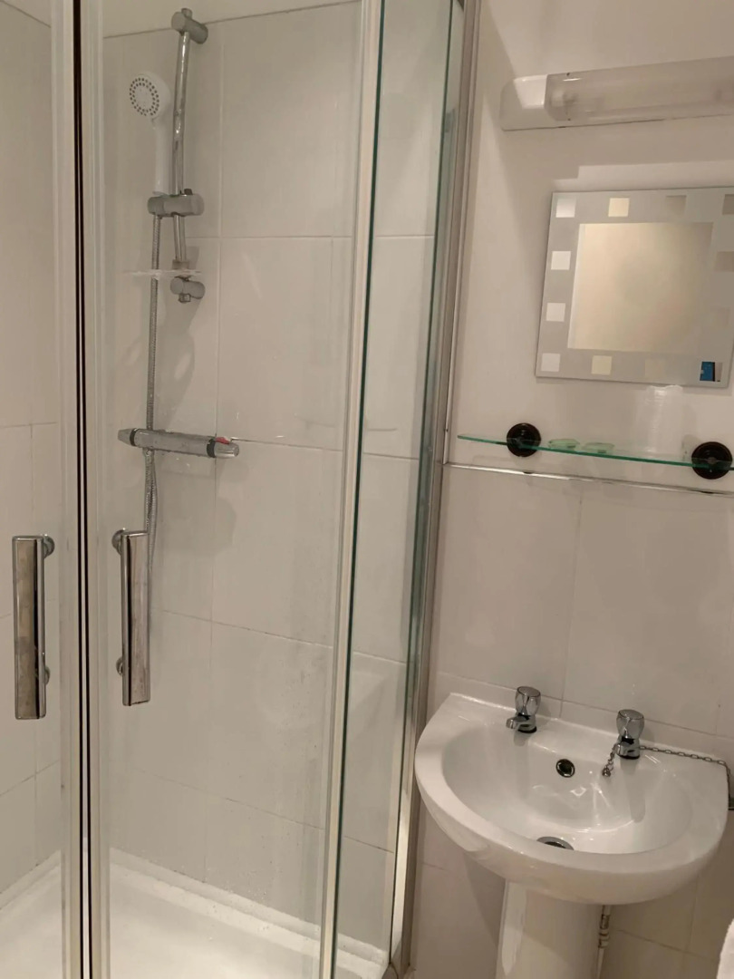 Photo - The Georgian Hollies Hotel