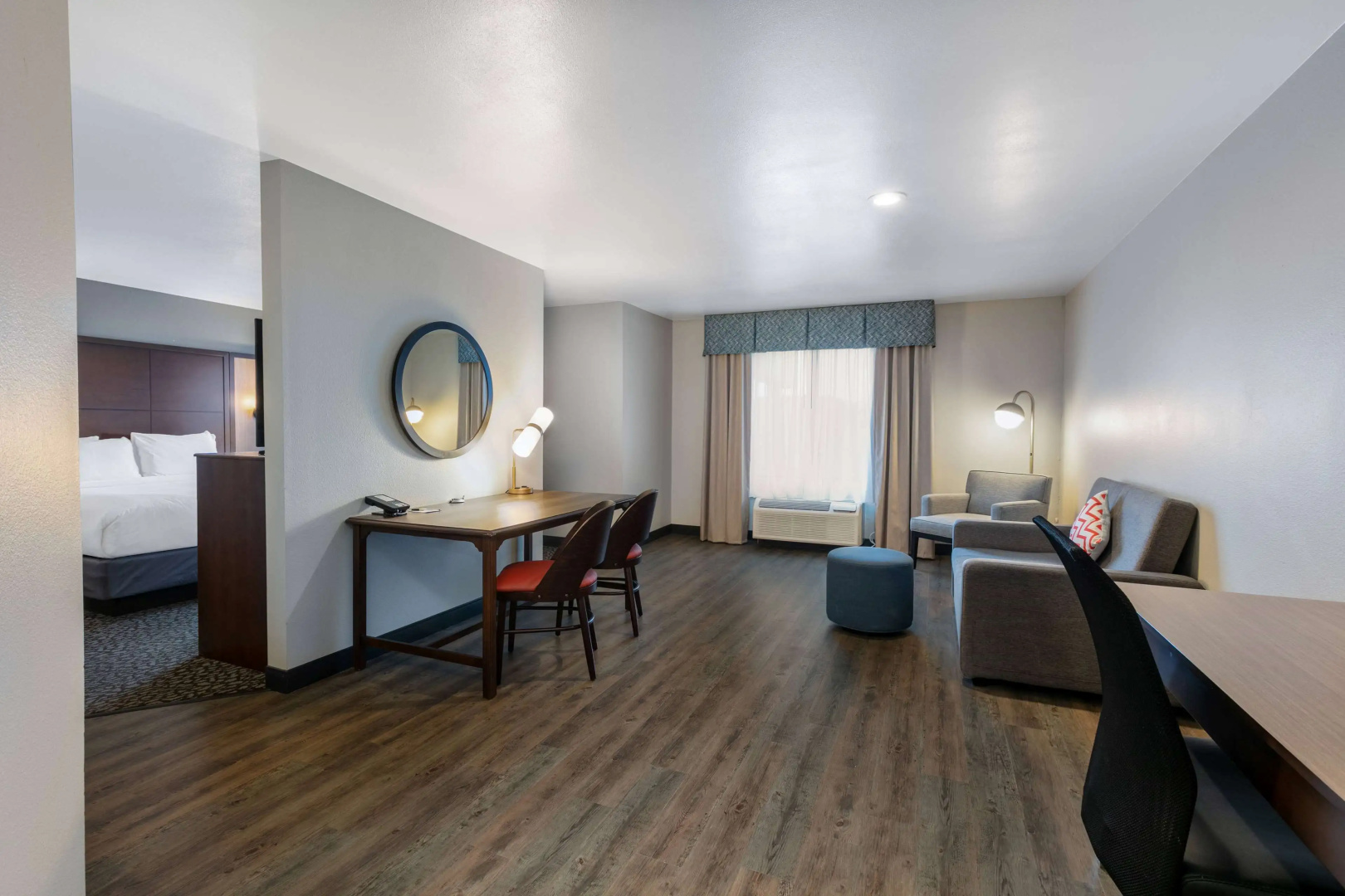 Photo - Wingate by Wyndham DFW / North Irving