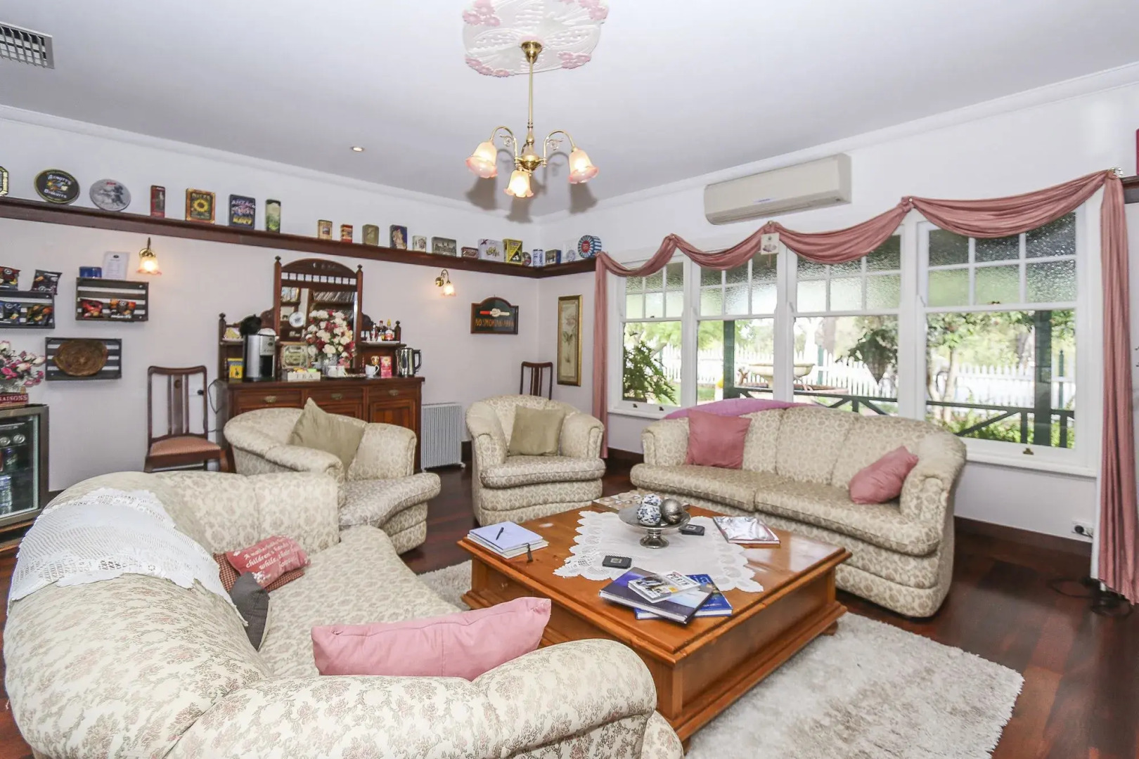 Foto - Rosebridge House Bed & Breakfast Adult Retreat