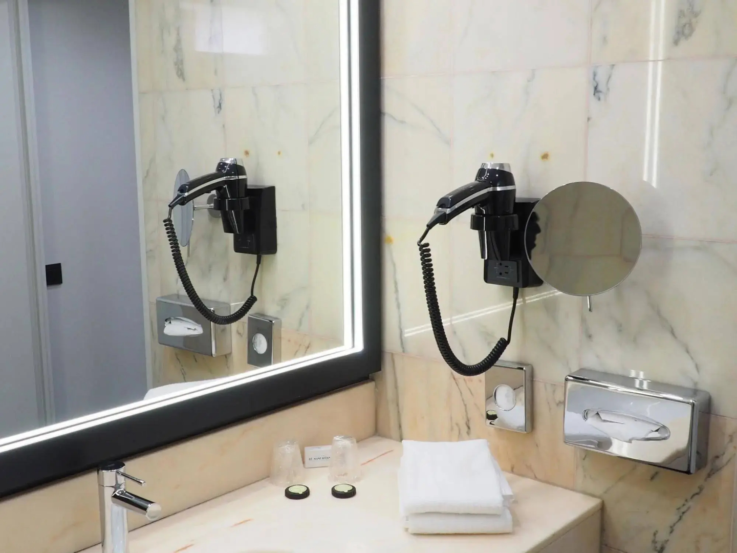 Foto - Mercure Paris Saint-Ouen