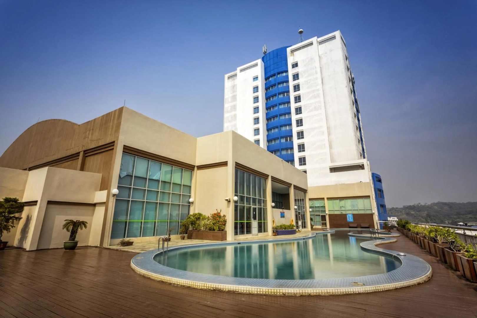 Mega Hotel