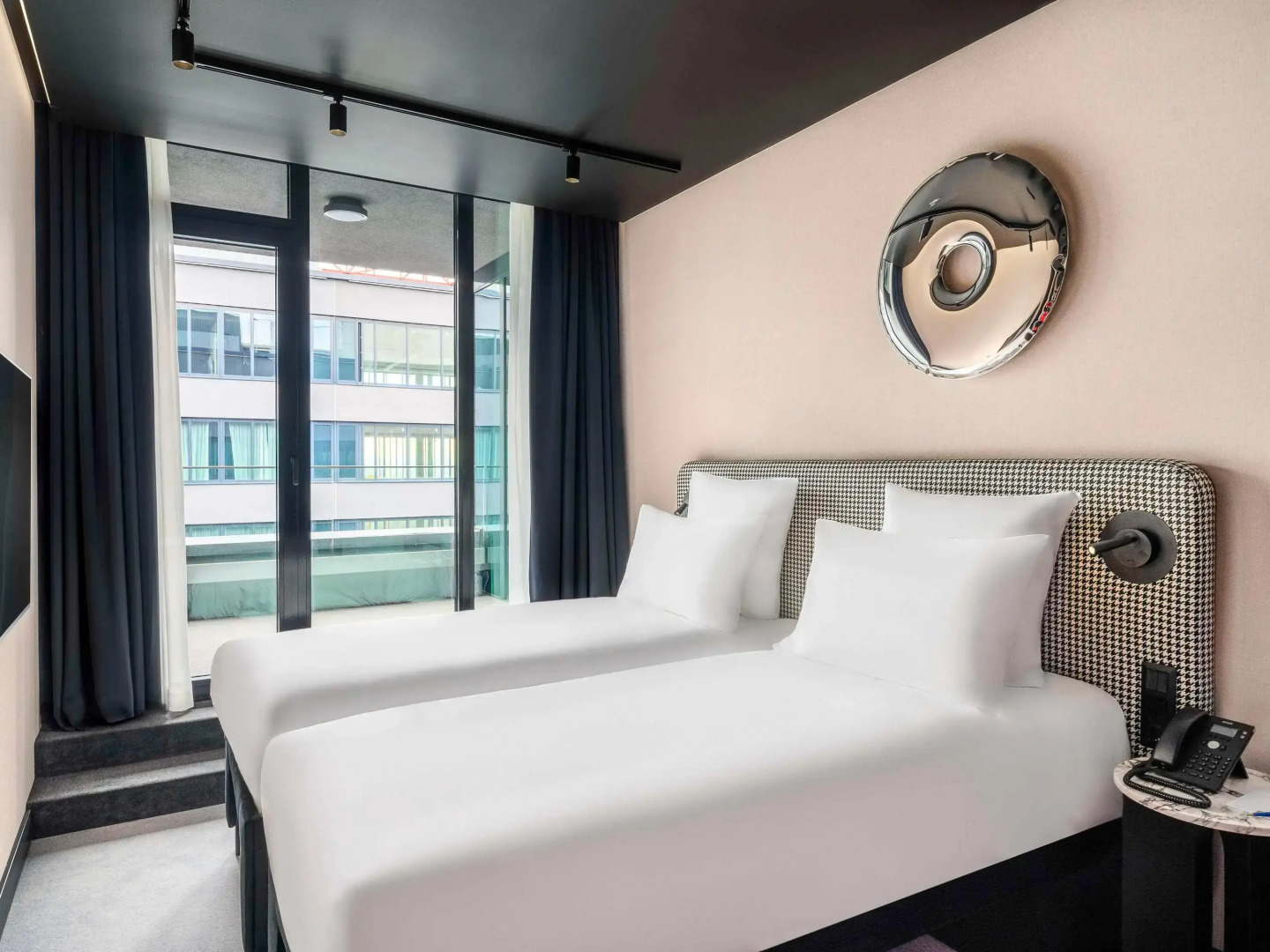 Foto - TRIBE Budapest Stadium