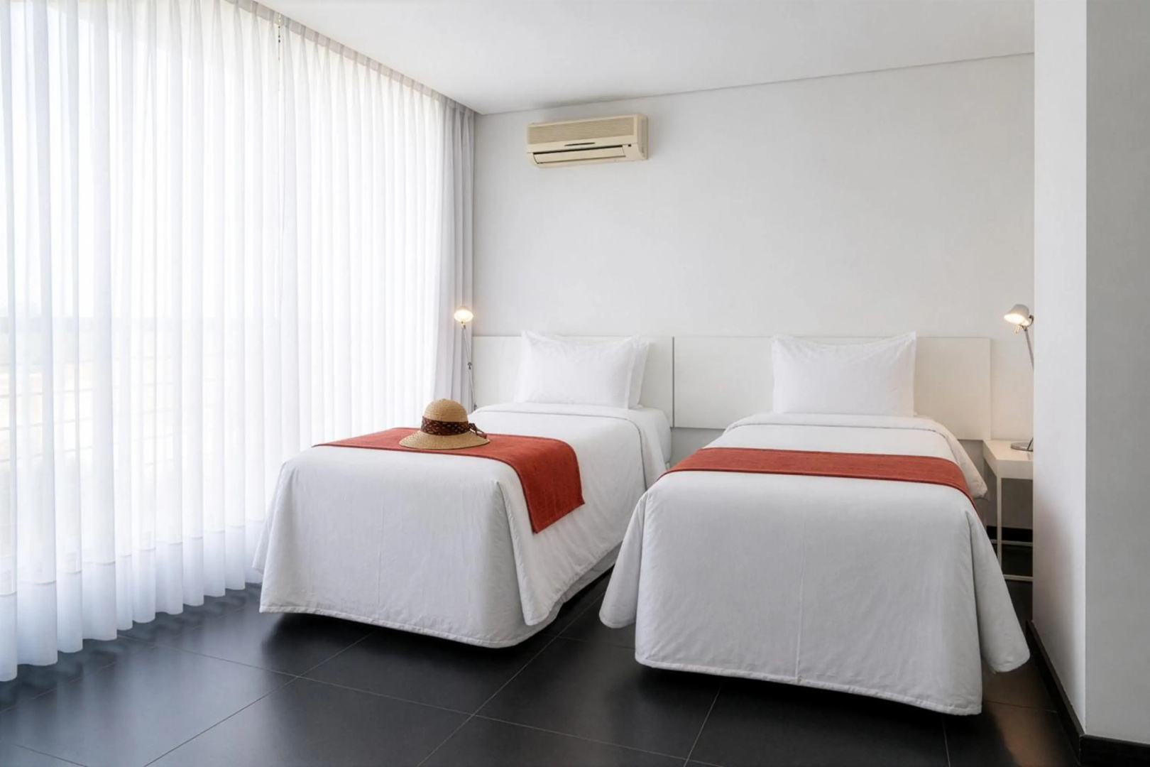 Photo - Costa Colonia - Riverside Boutique Hotel