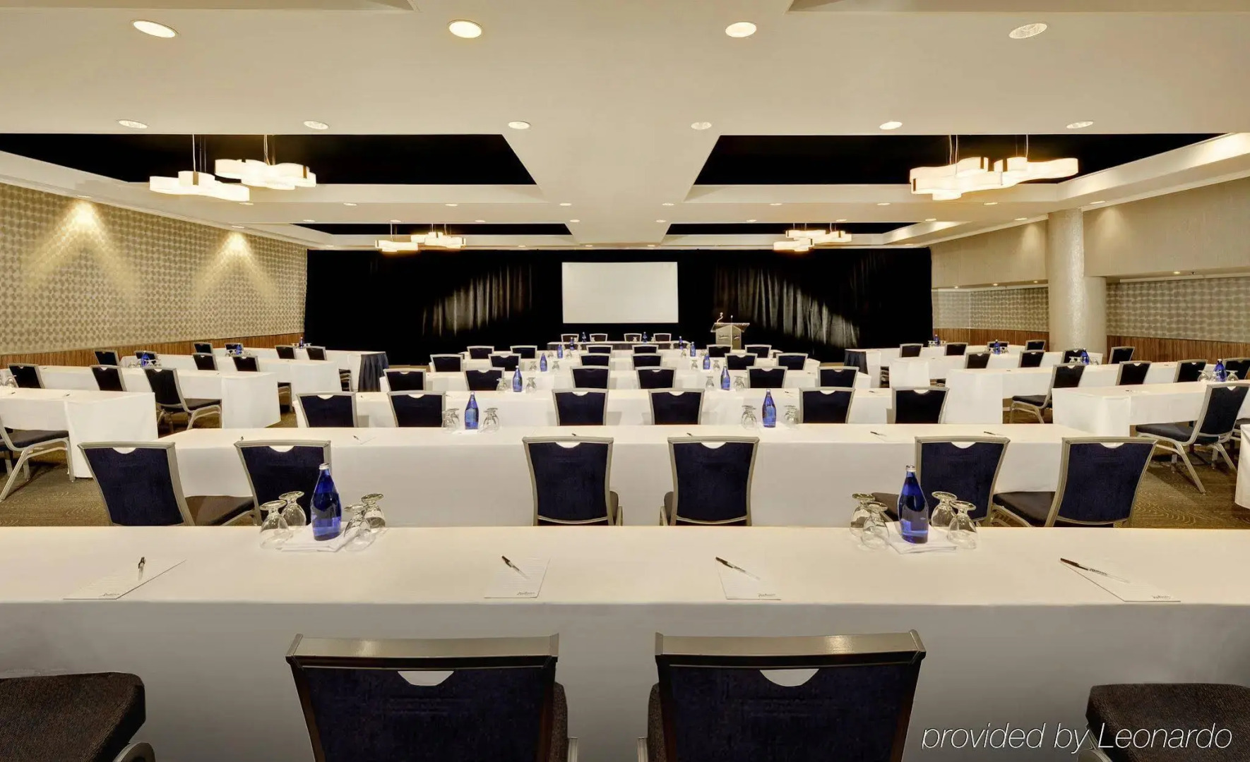 Photo - Radisson Blu Toronto Downtown