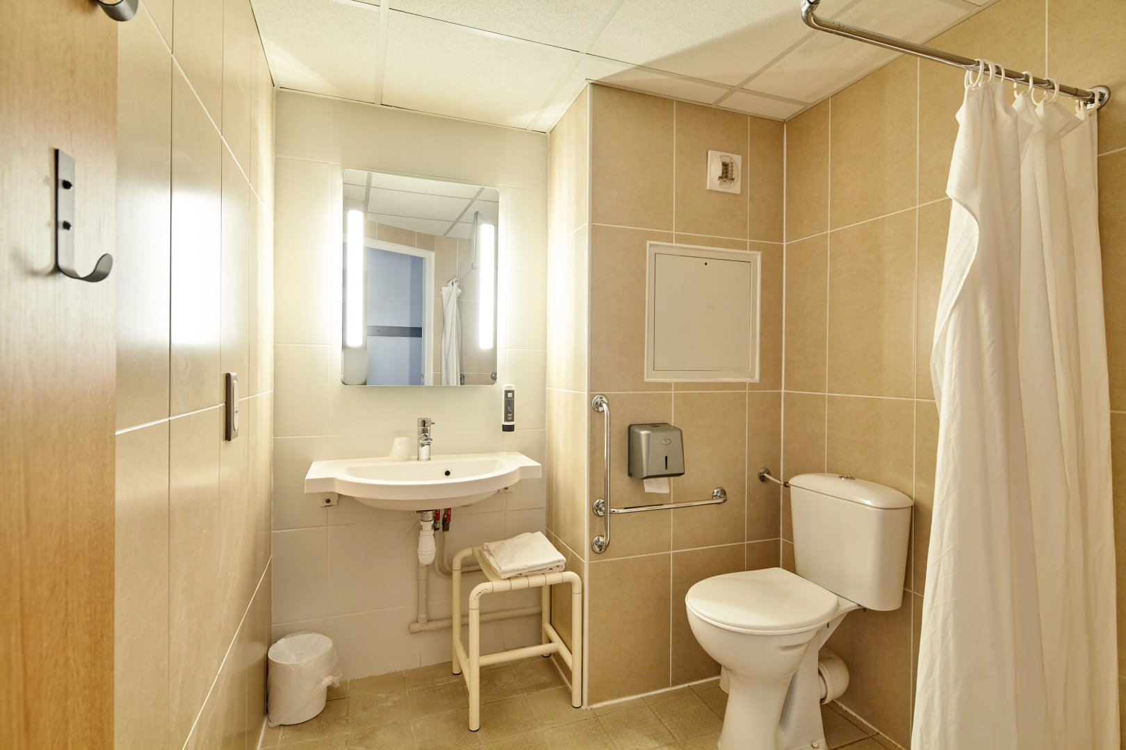 Foto - B&B HOTEL Evry Lisses (2)