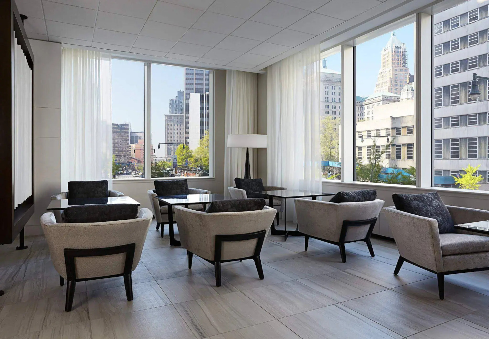 Photo - New York Marriott at the Brooklyn Bridge