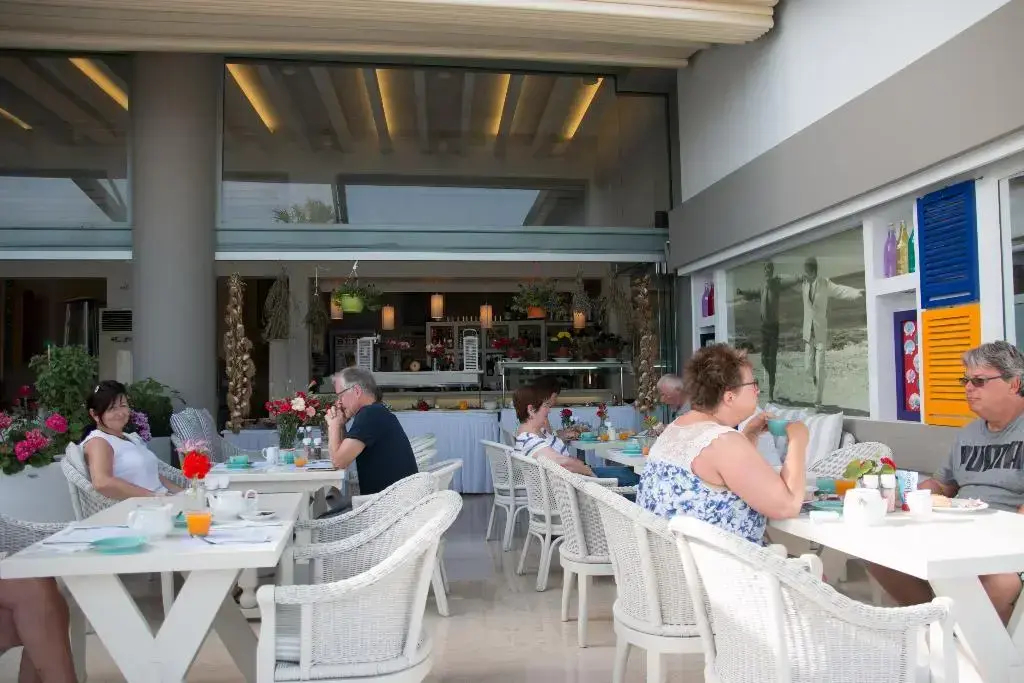 Photo - Palm Beach Hotel Apartments