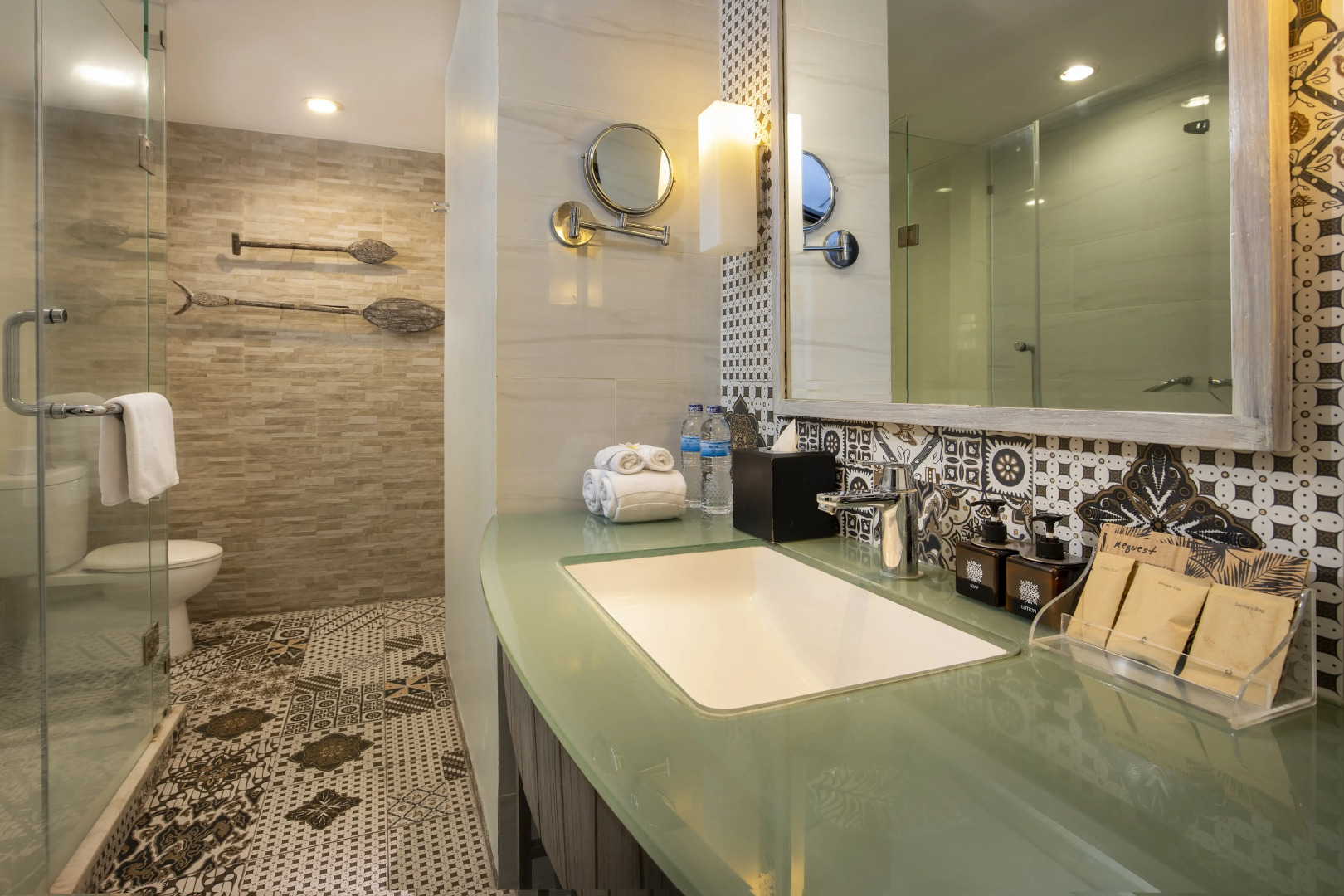 Foto - Away Bali Legian Camakila